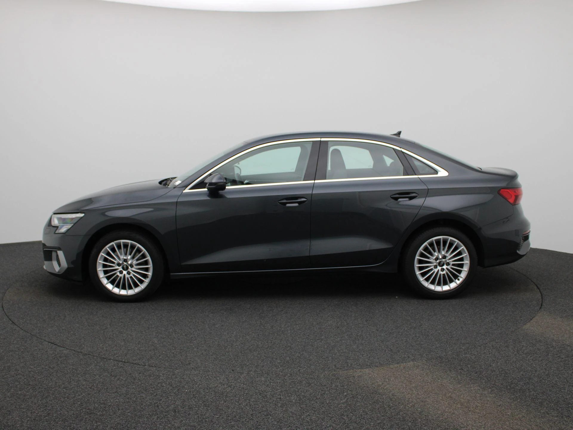 Audi A3 Limousine 30 TFSI Business edition