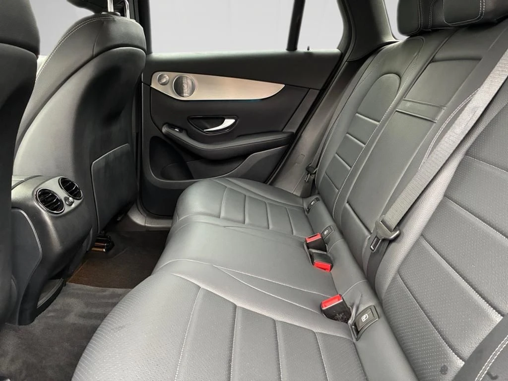 Mercedes-Benz-GLC 350 d-image-8