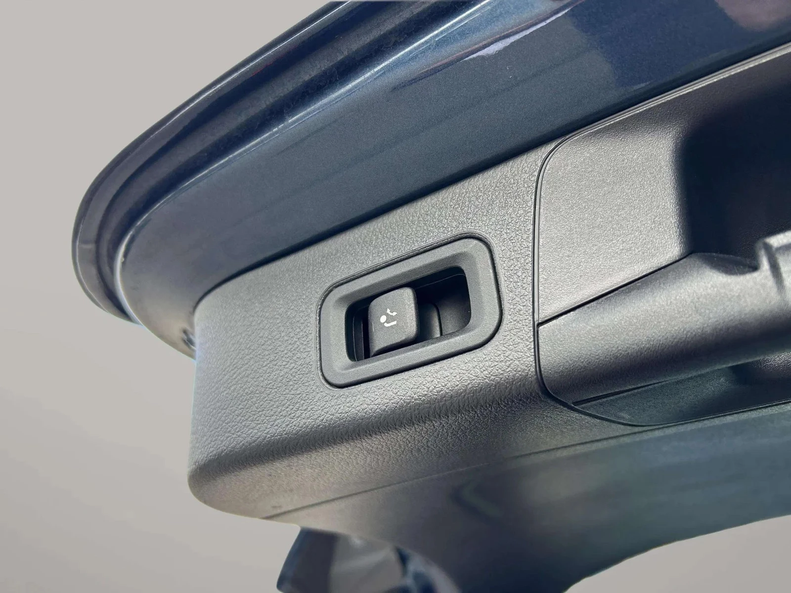 Mercedes-Benz-B-Klasse-image-22