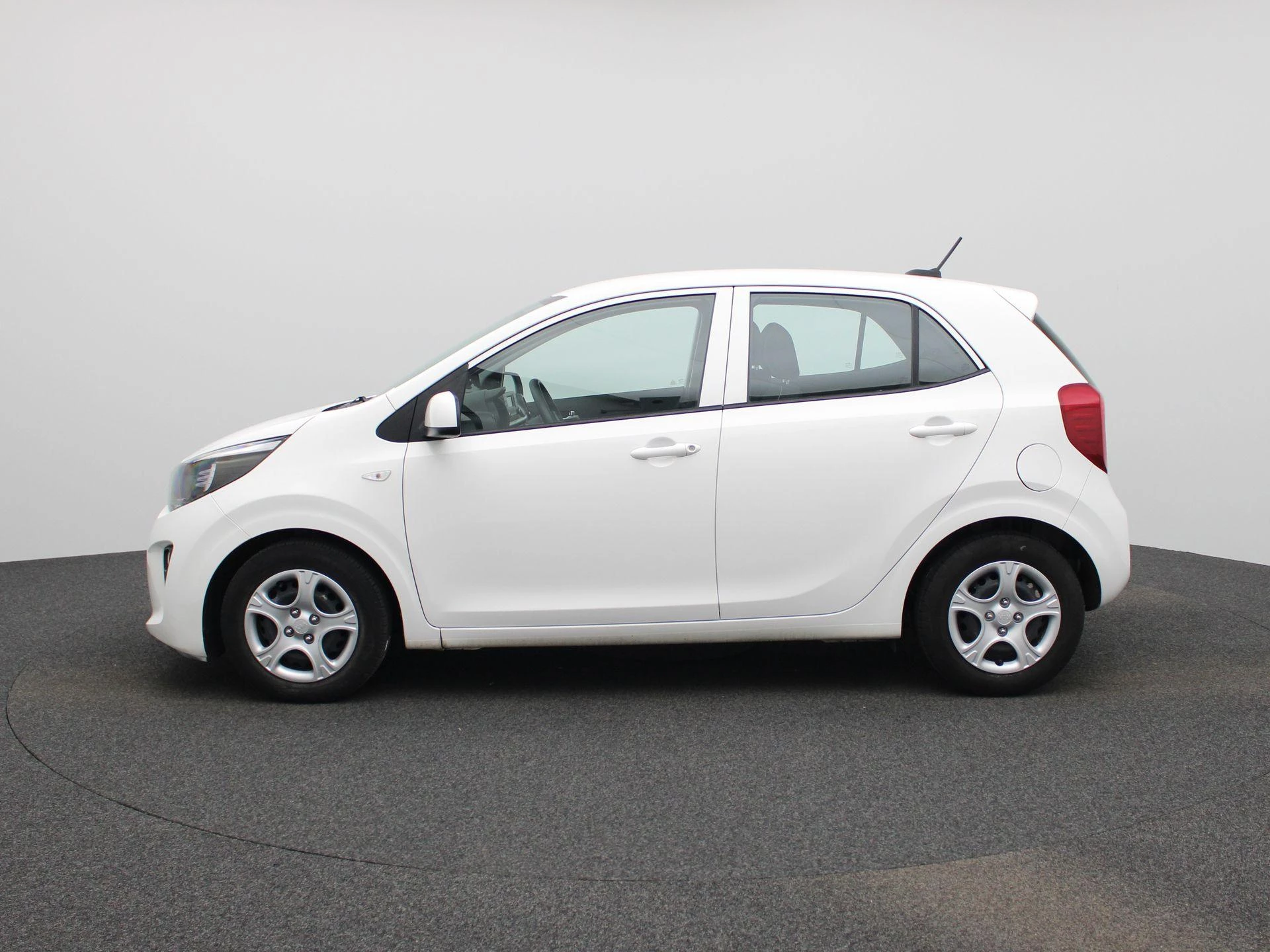 Kia-Picanto-image-3