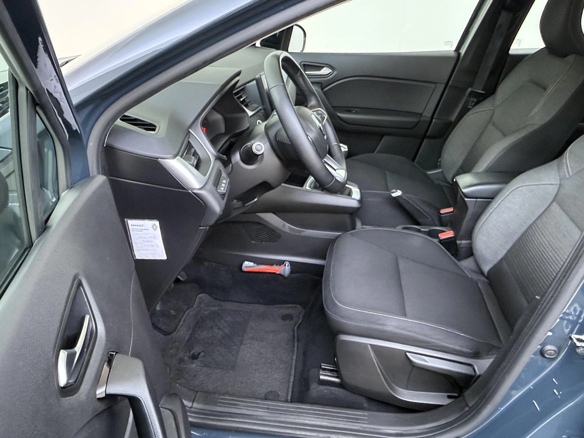 Renault-Captur-image-10