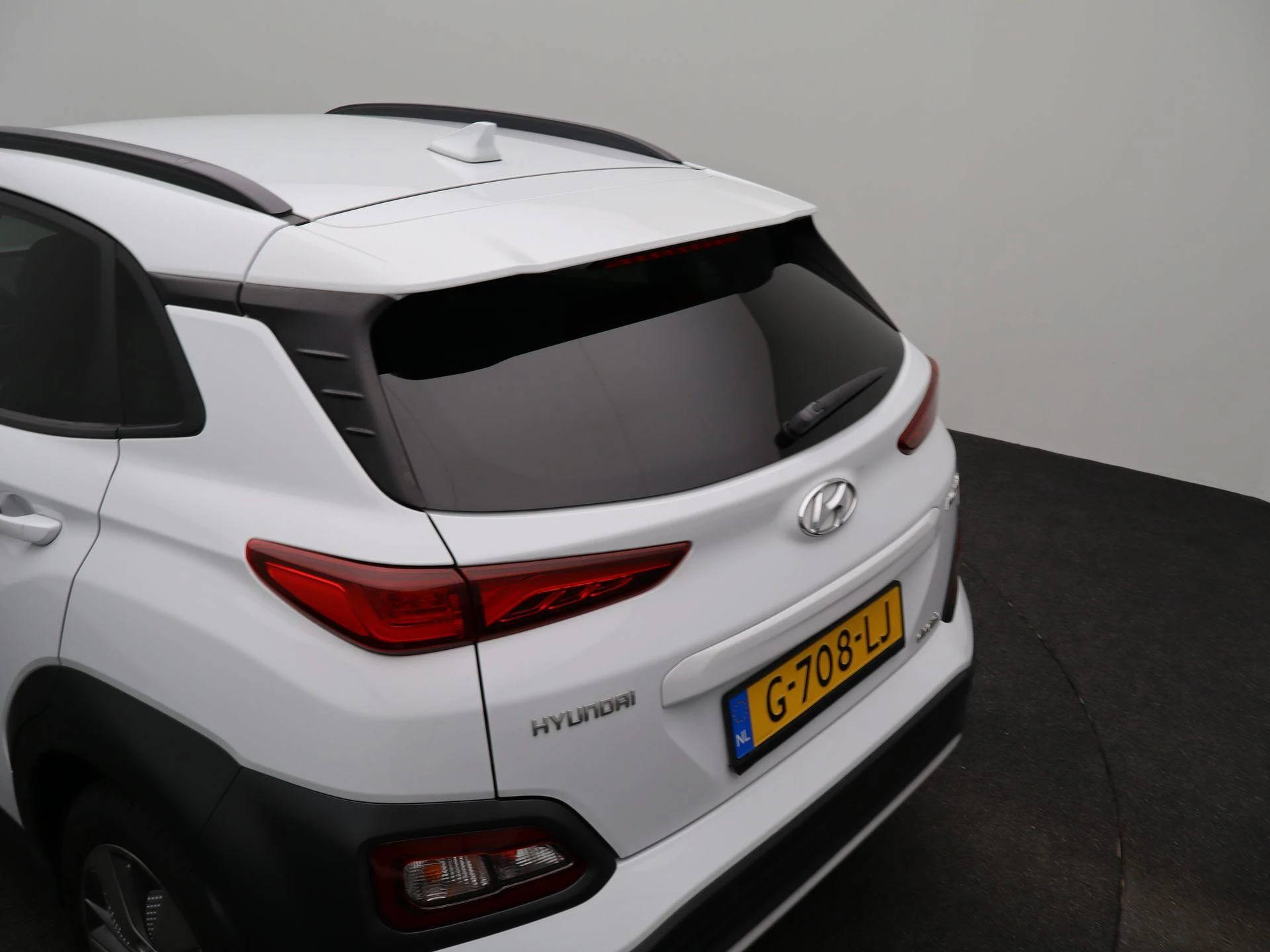 Hyundai-Kona-image-36