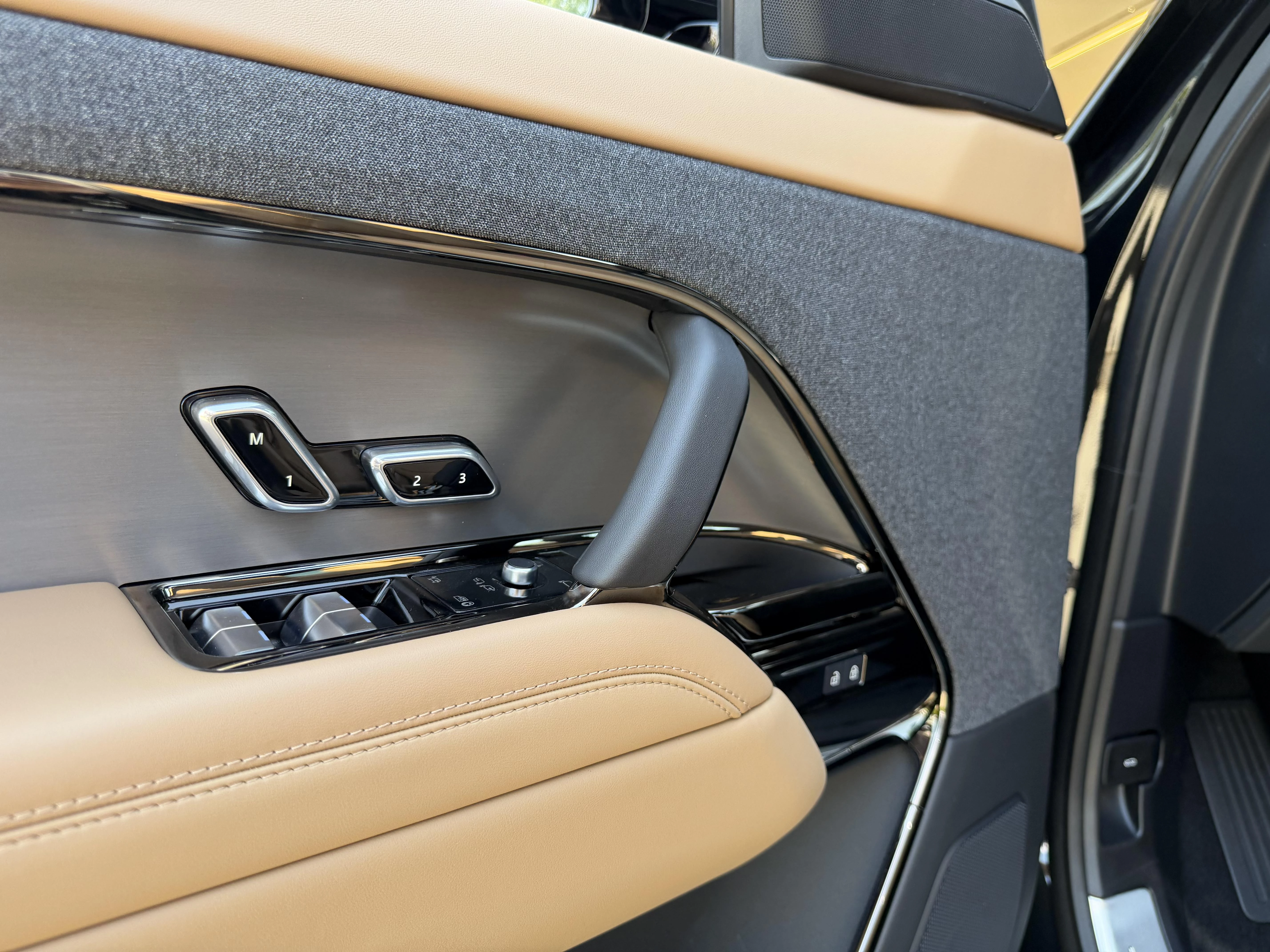 Land Rover-Range Rover Sport-image-28