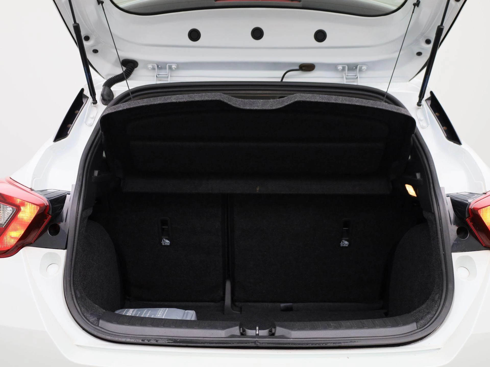 Nissan Micra 1.0 IG-T N-Connecta