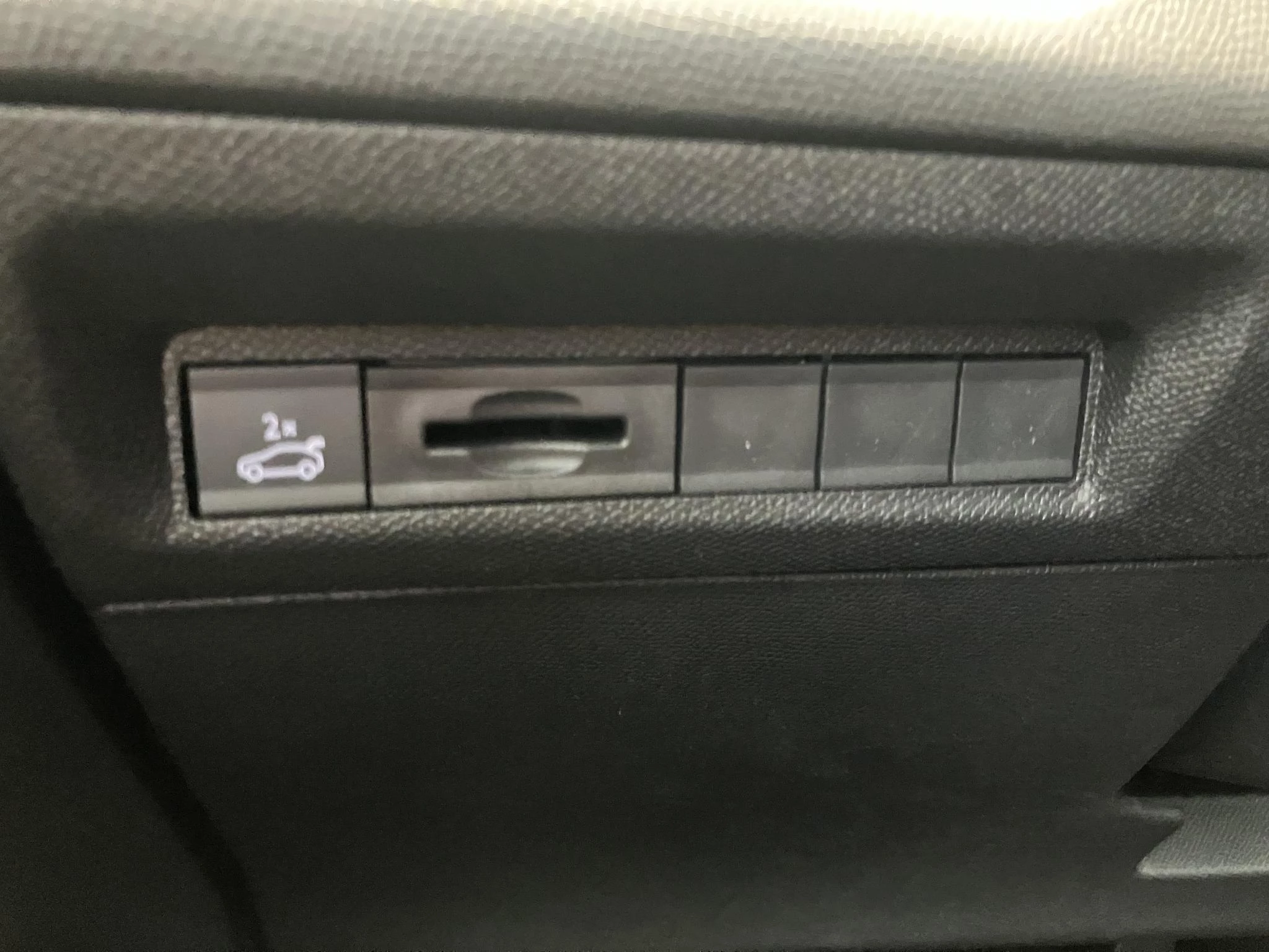 Peugeot 308 SW 1.2 Hybrid 145 e-DCS6 GT