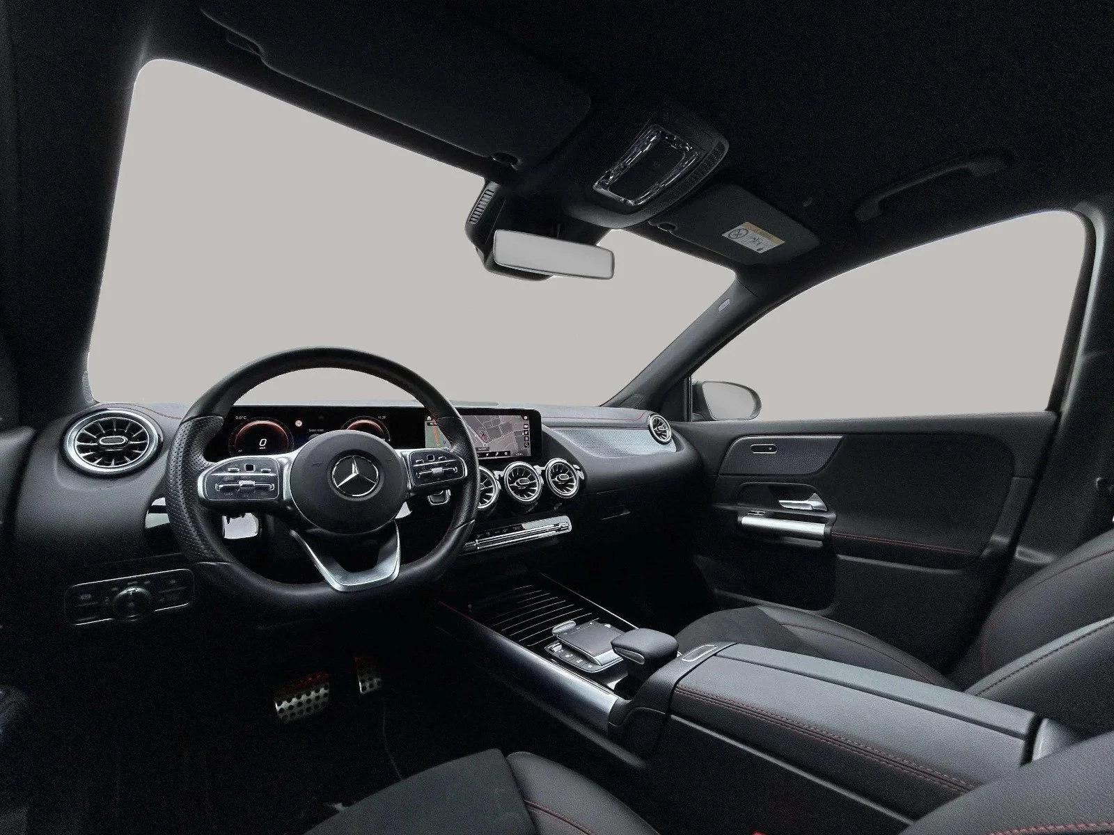 Mercedes-Benz-EQA-image-10