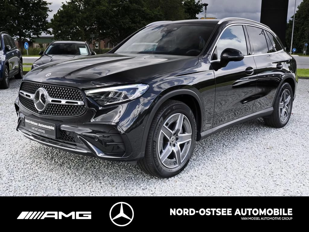 Mercedes-Benz GLC 300 d AMG 4M AHK DISTRONIC MBUX SHZ KEYLESS AMG Line