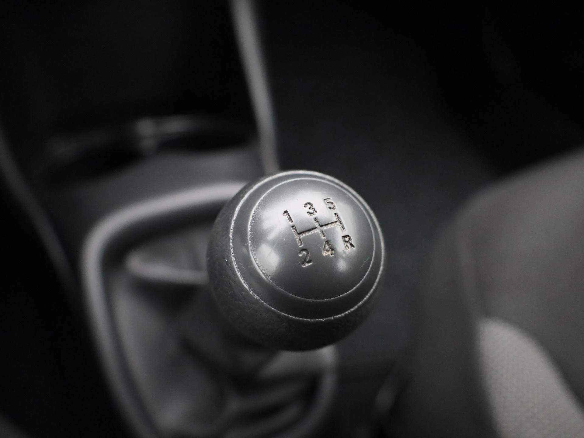 Peugeot-108-image-18
