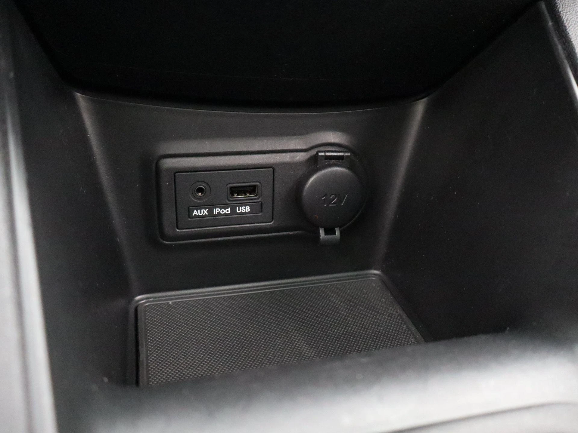 Kia-Venga-image-15