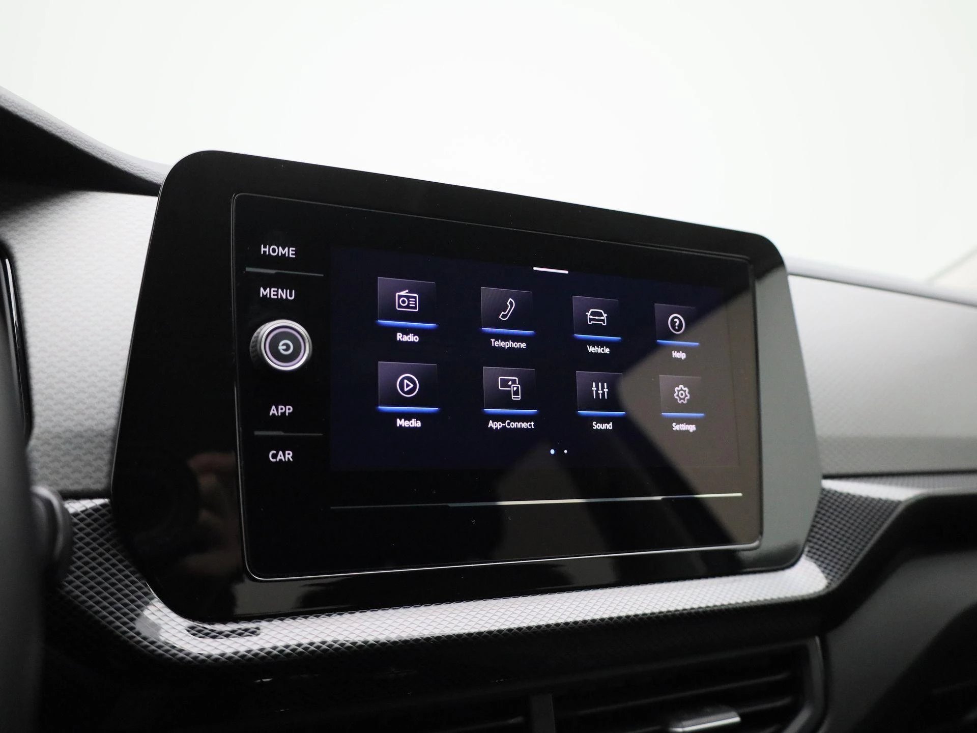 Volkswagen-T-Cross-image-13