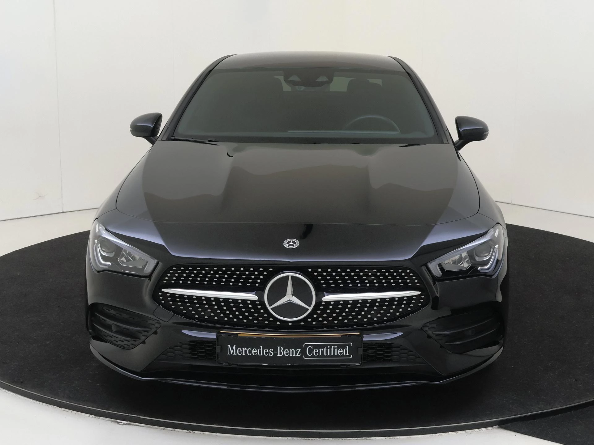 Mercedes-Benz CLA 180 Business Solution AMG
