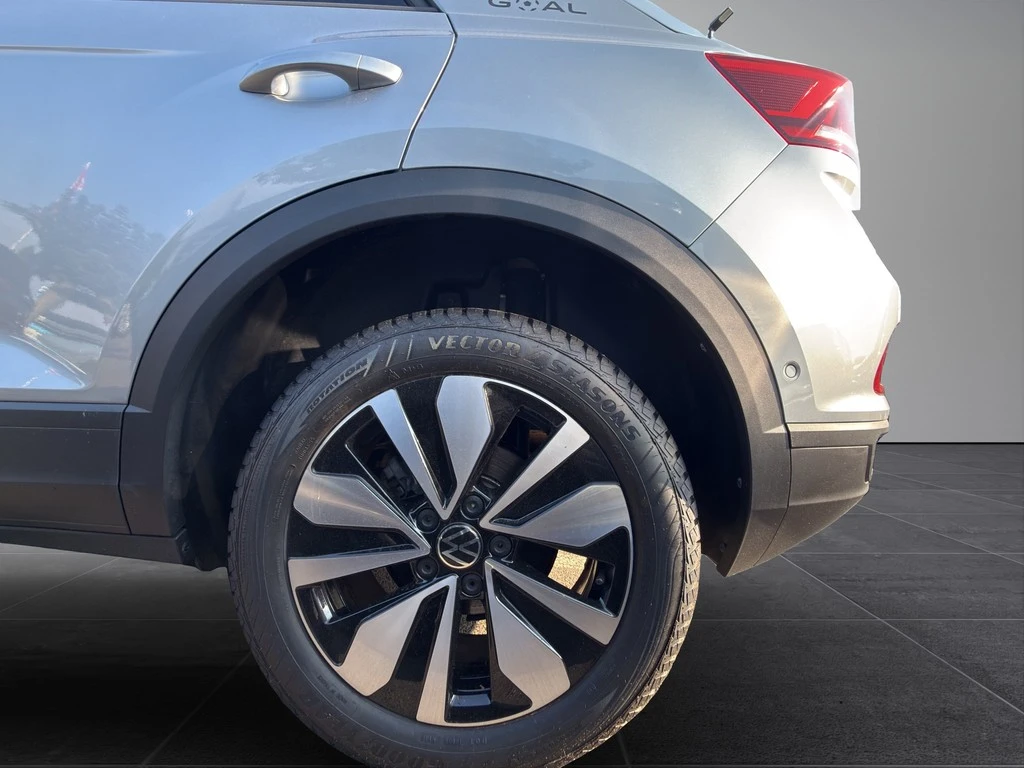 Volkswagen-T-Roc-image-5