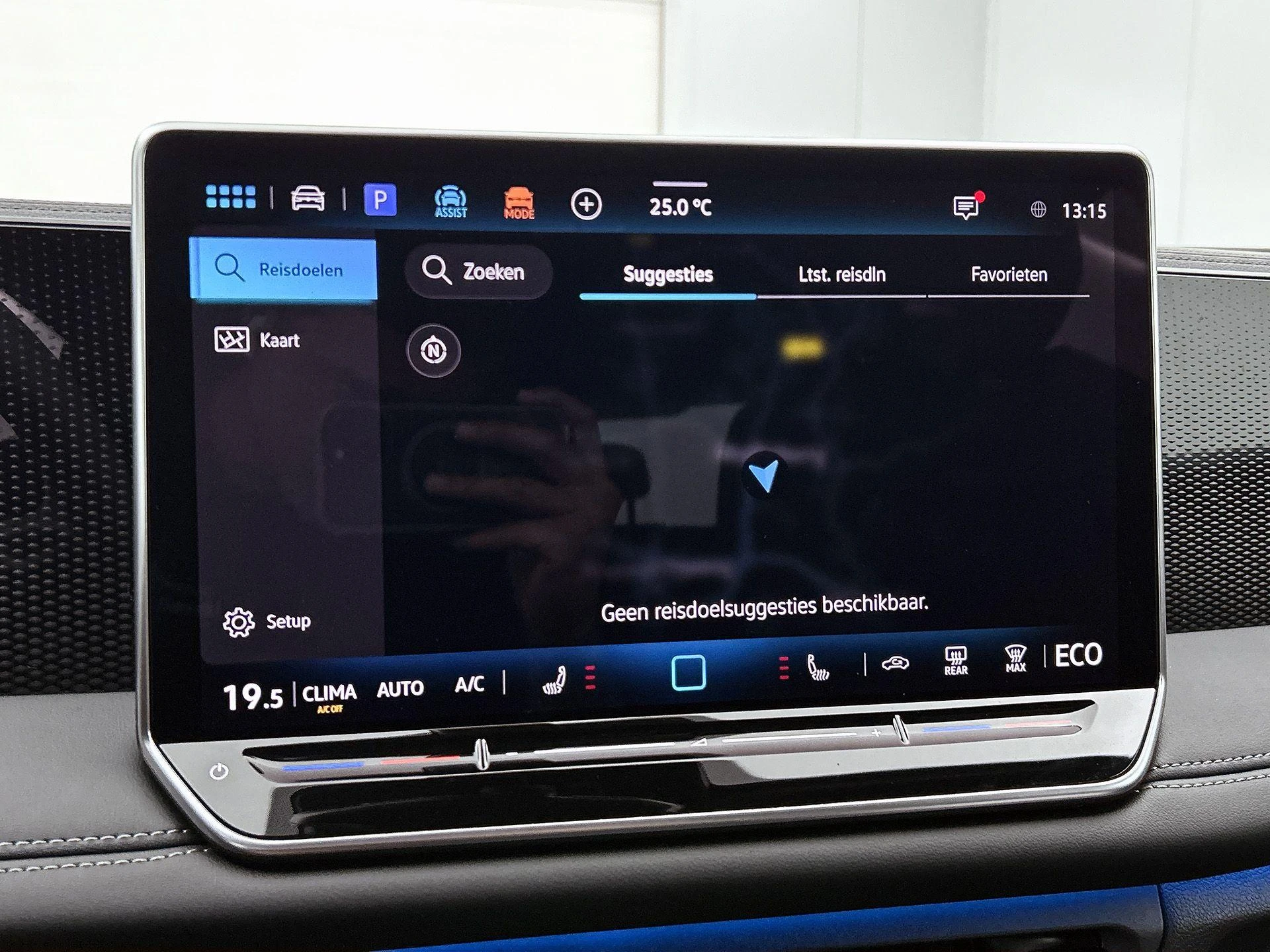 Volkswagen-Tiguan-image-23