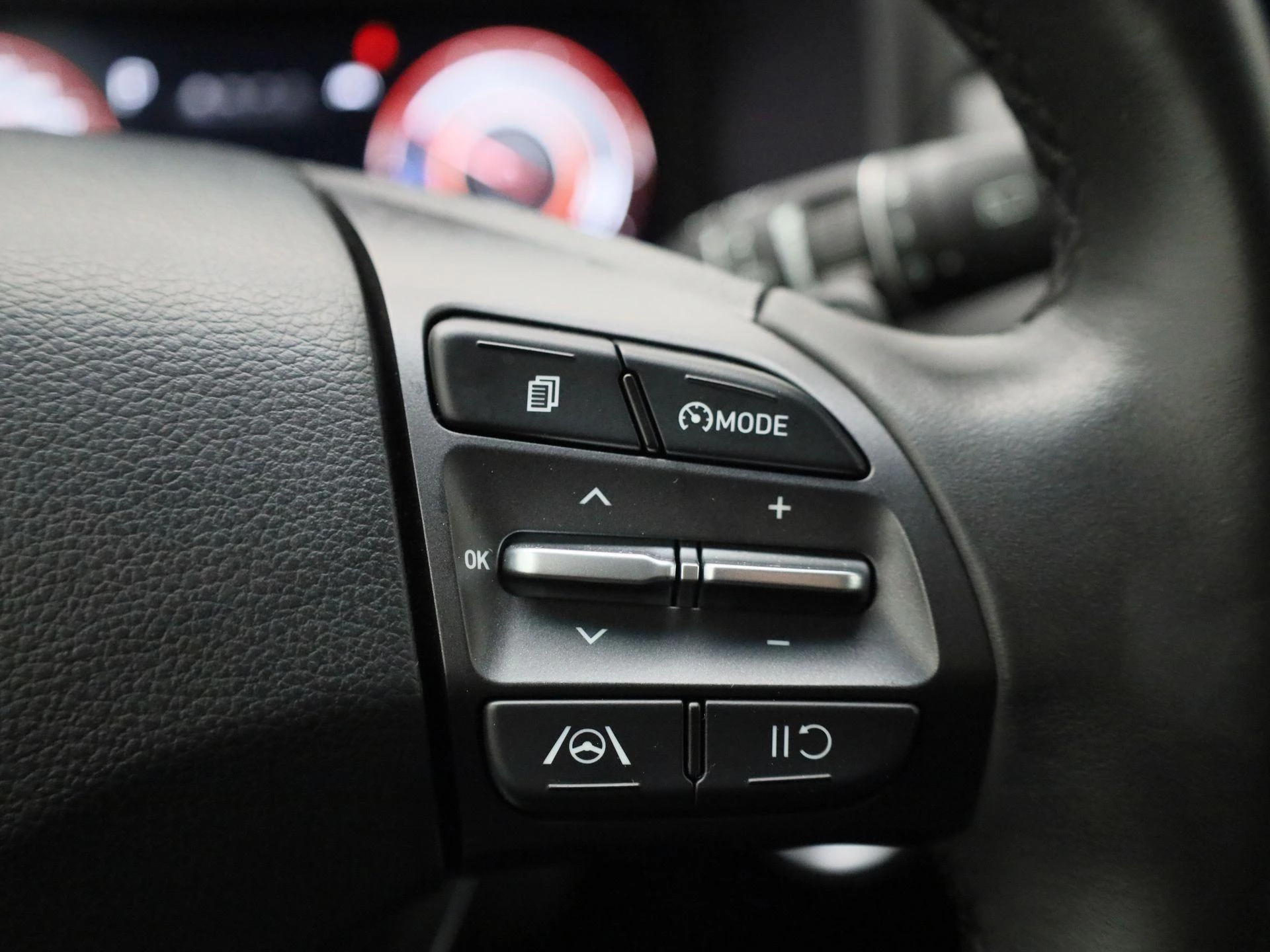 Hyundai-Kona-image-23