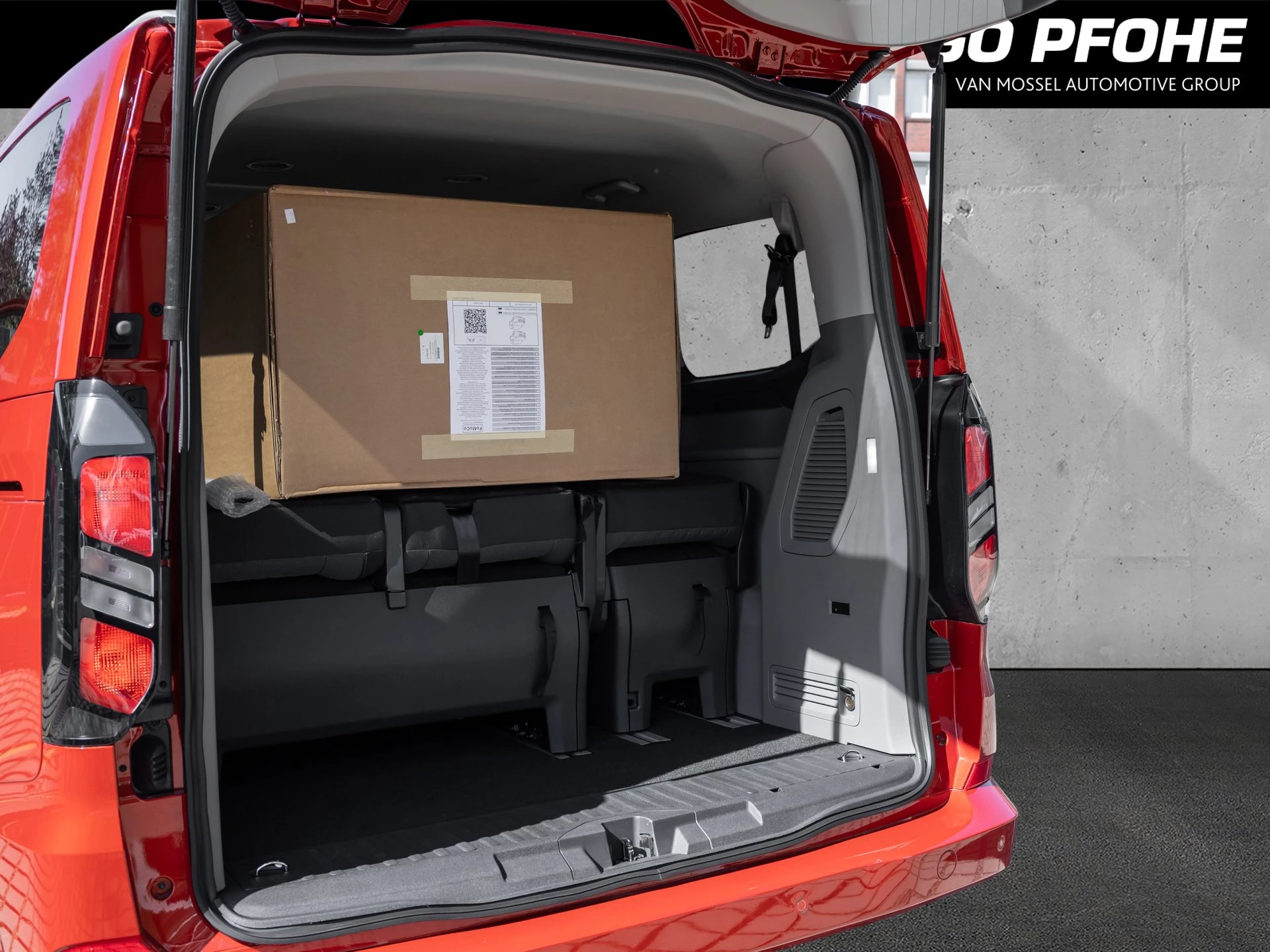 Ford Tourneo Custom Titanium 320 2.0 EB 4x4 Autom AHK