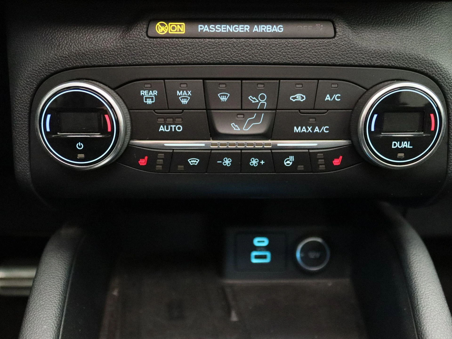 Ford-Kuga-image-10