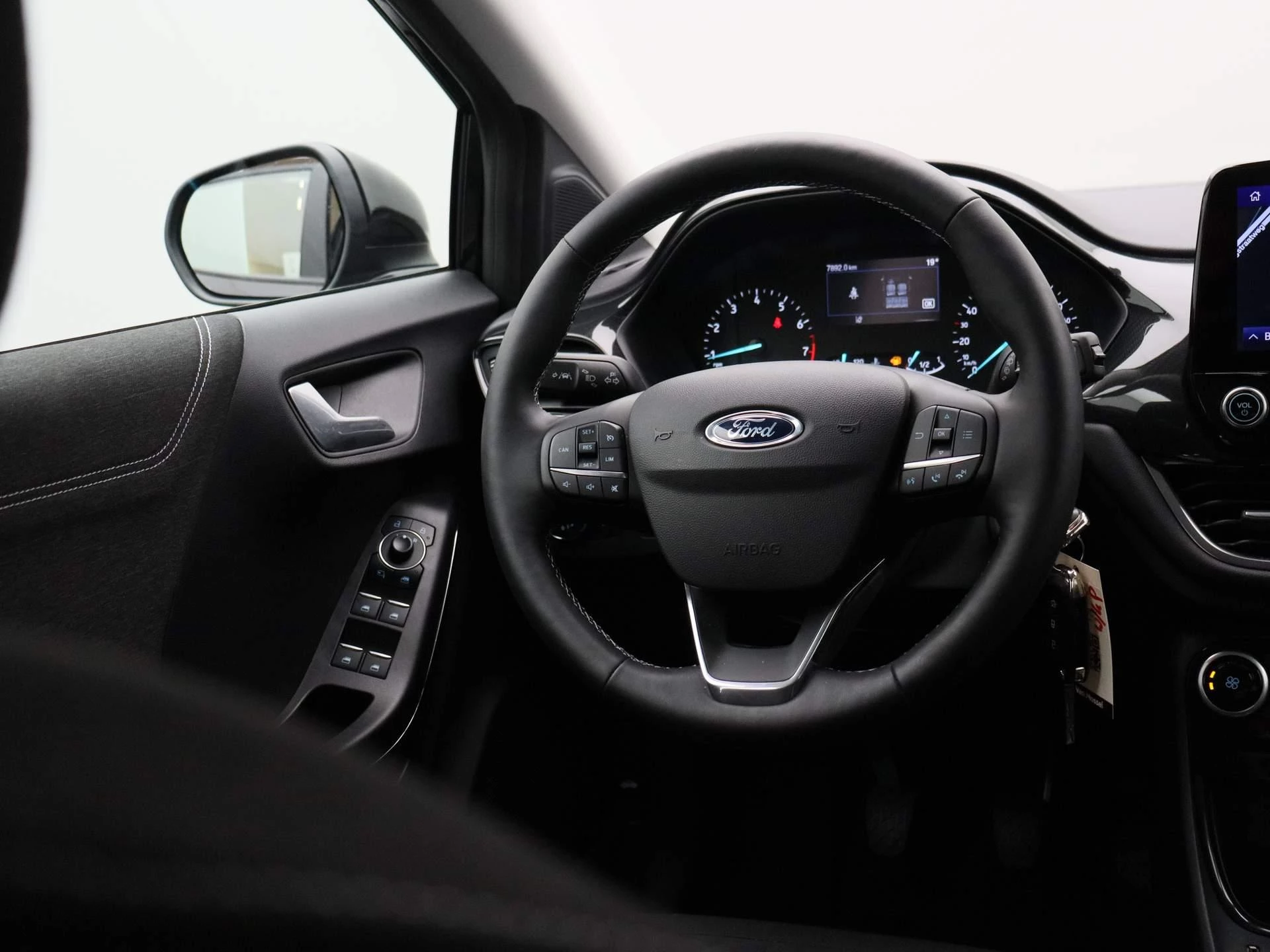 Ford-Puma-image-9