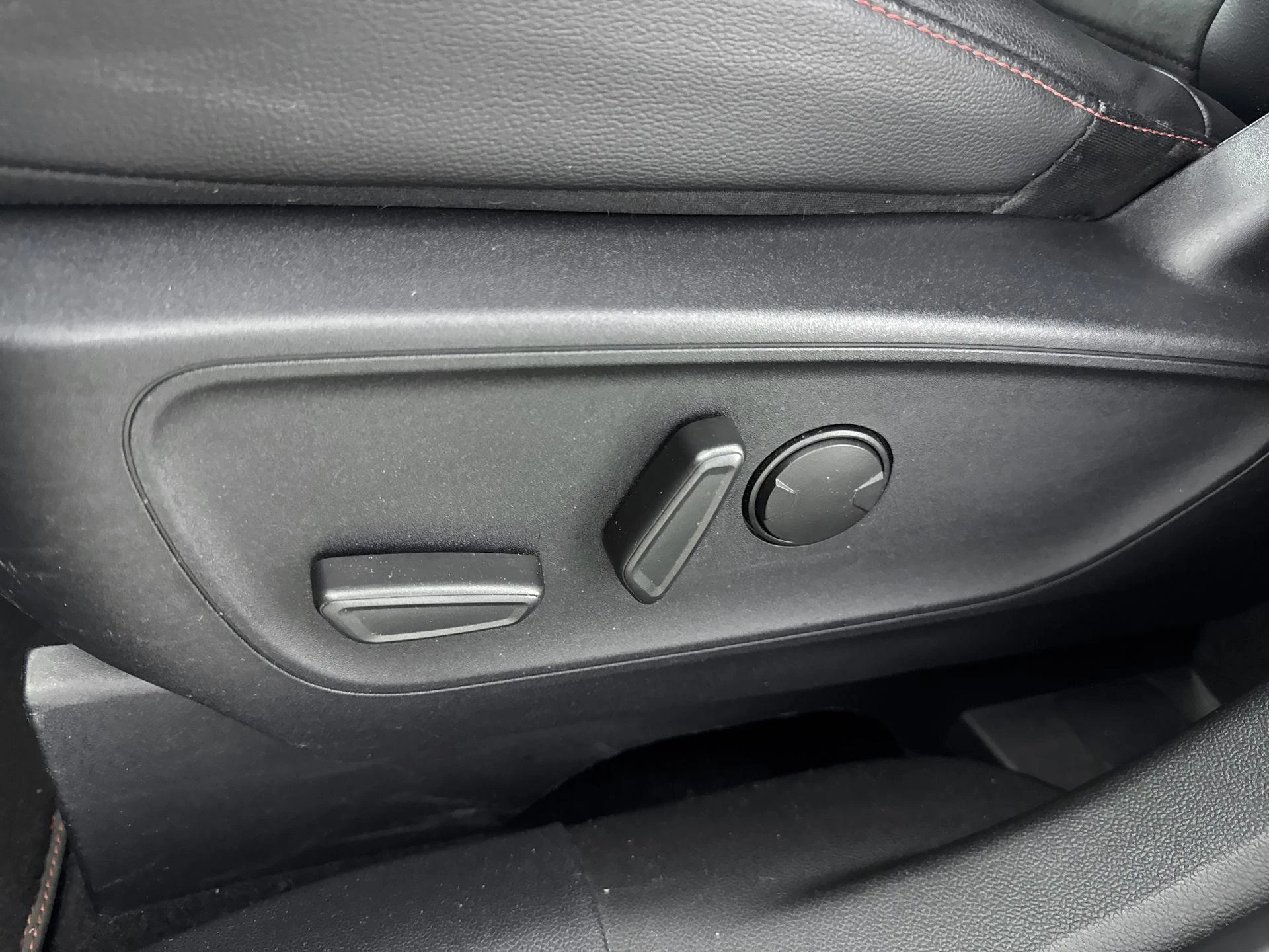 Ford-Kuga-image-26