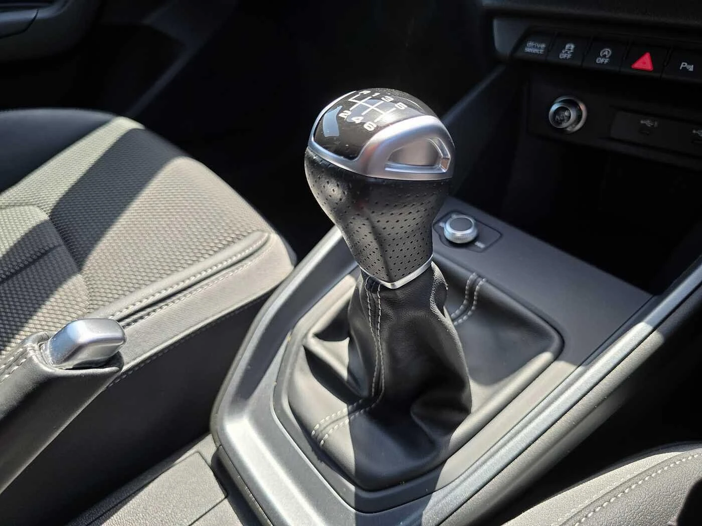 Audi-A1 Sportback-image-7