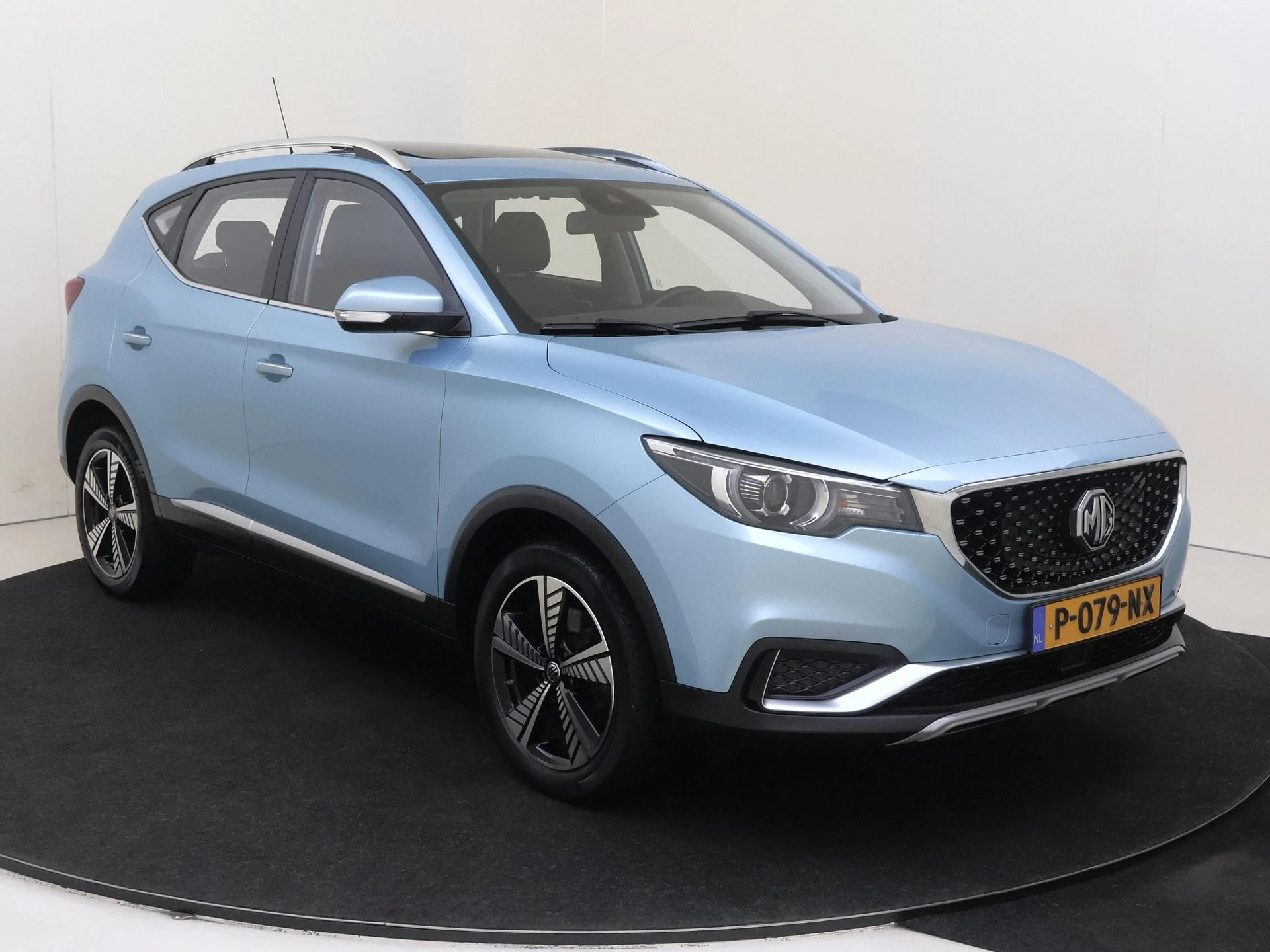 MG ZS EV Luxury 45 kWh