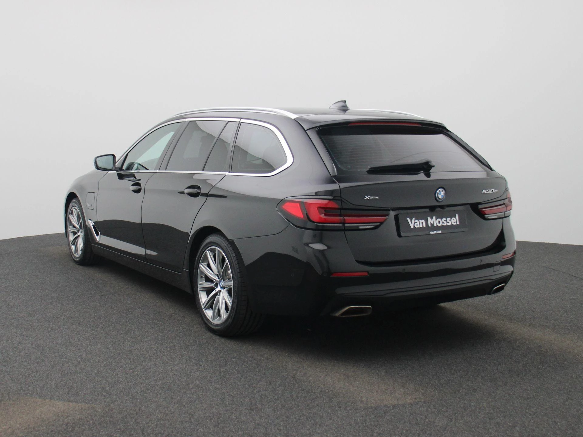 BMW-5 Serie-image-1