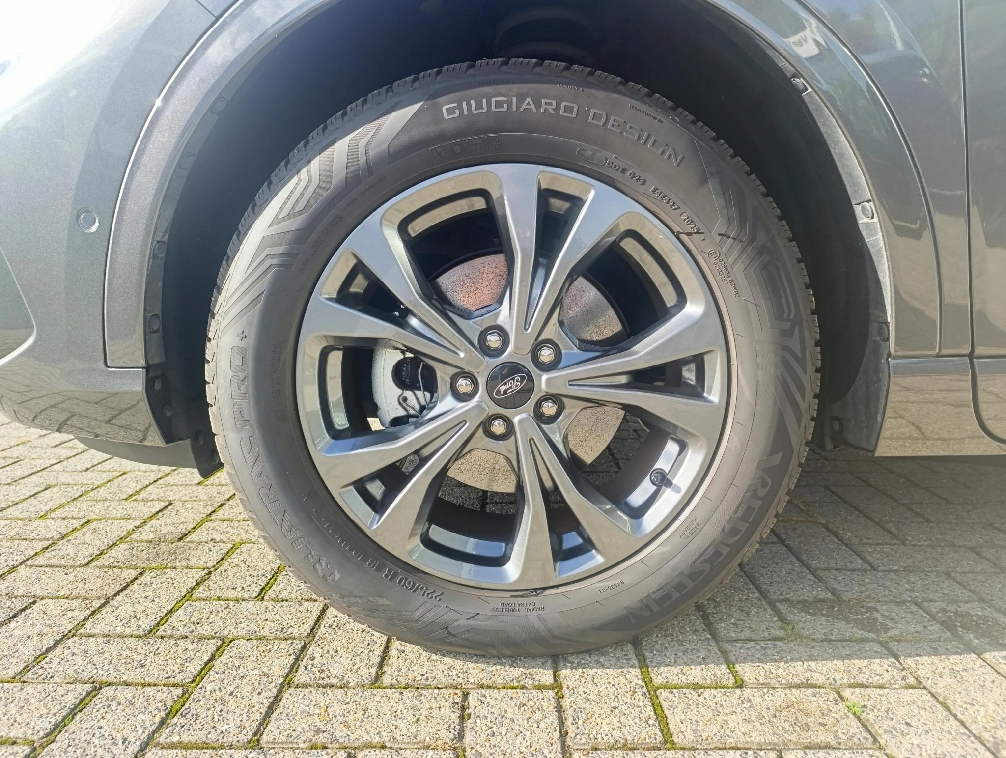 Ford-Kuga-image-8