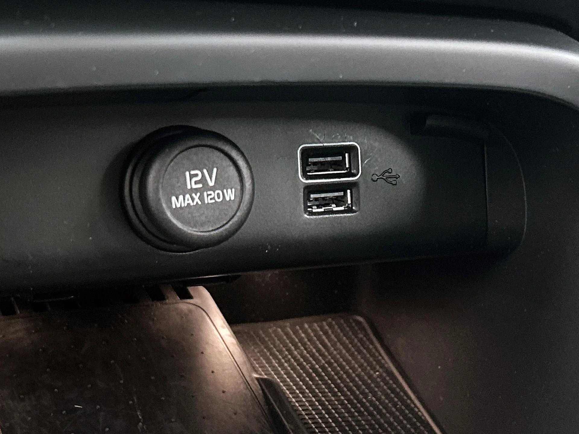 Volvo-XC40-image-36