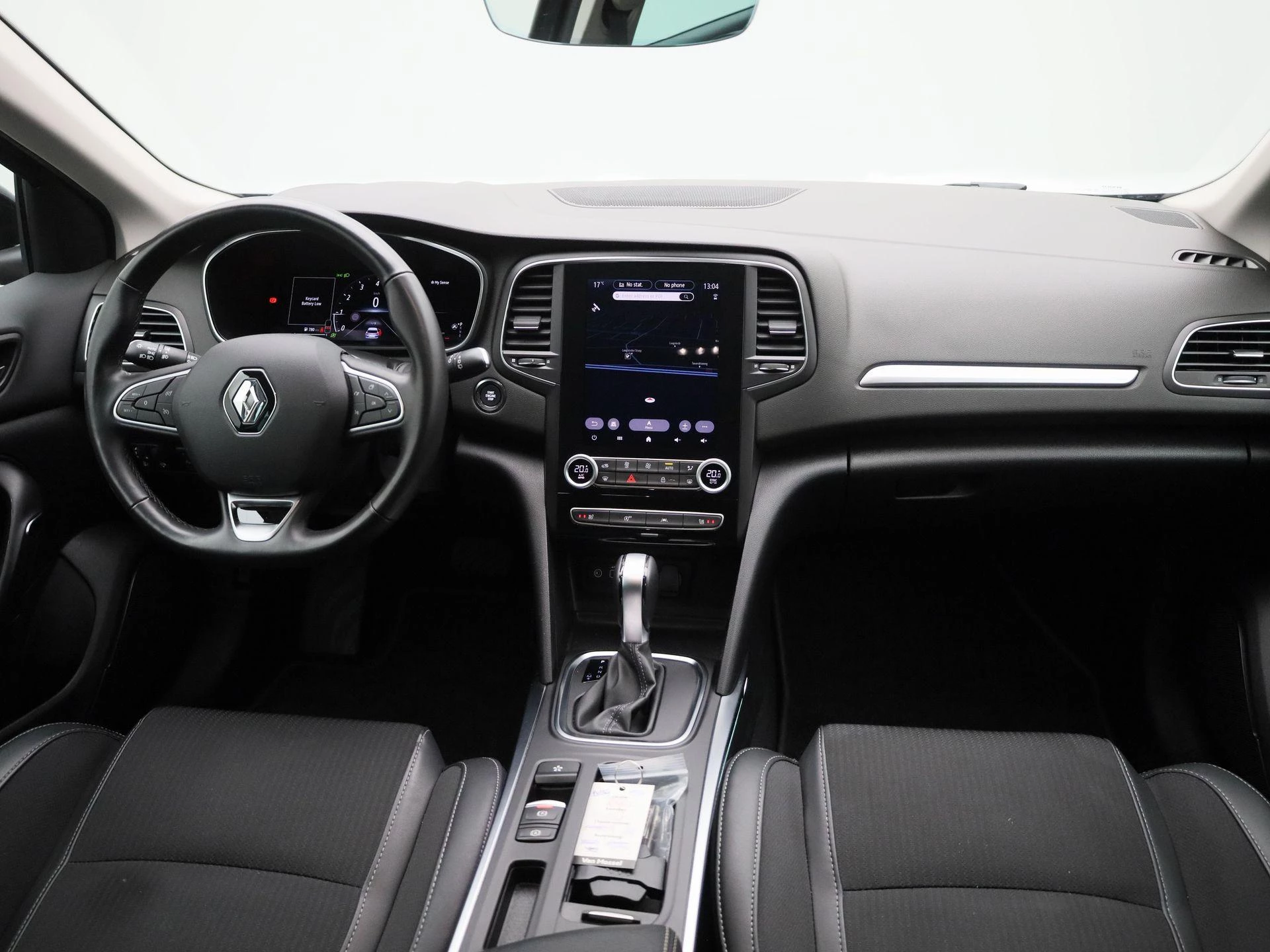 Renault-Mégane Estate-image-32