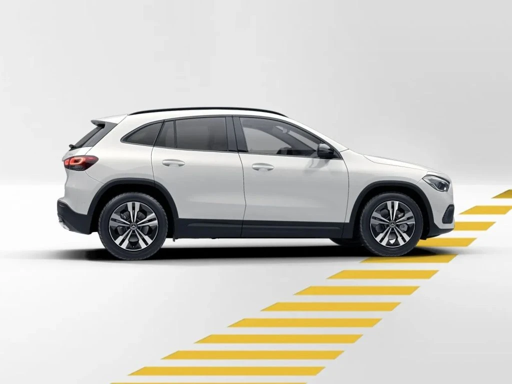 Mercedes-Benz-GLA 250-image-7
