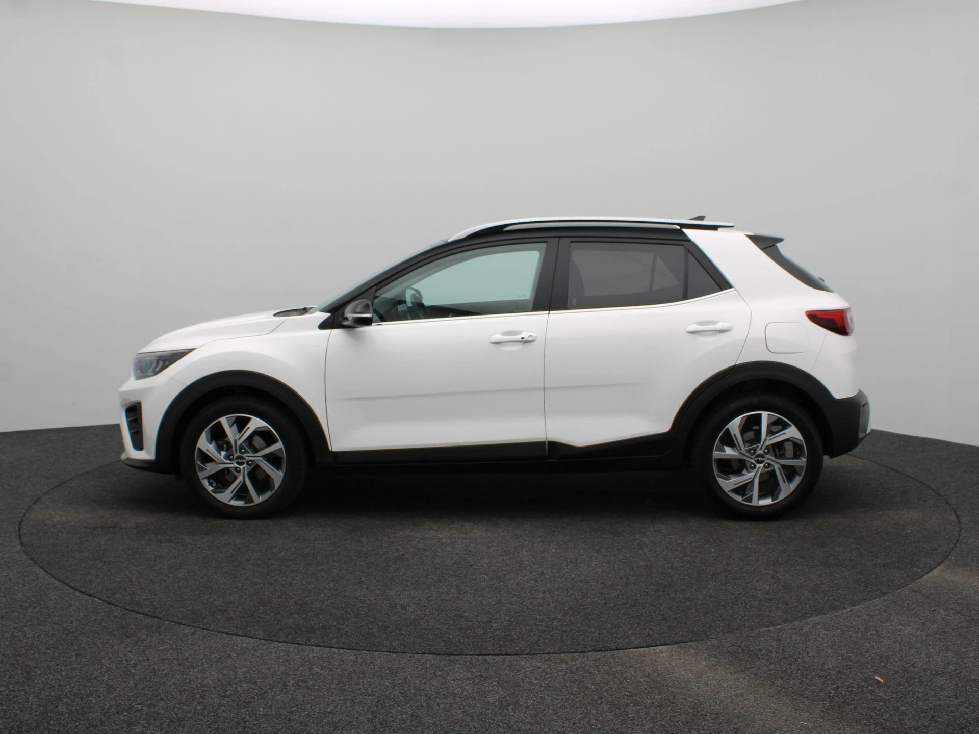 Kia-Stonic-image-3