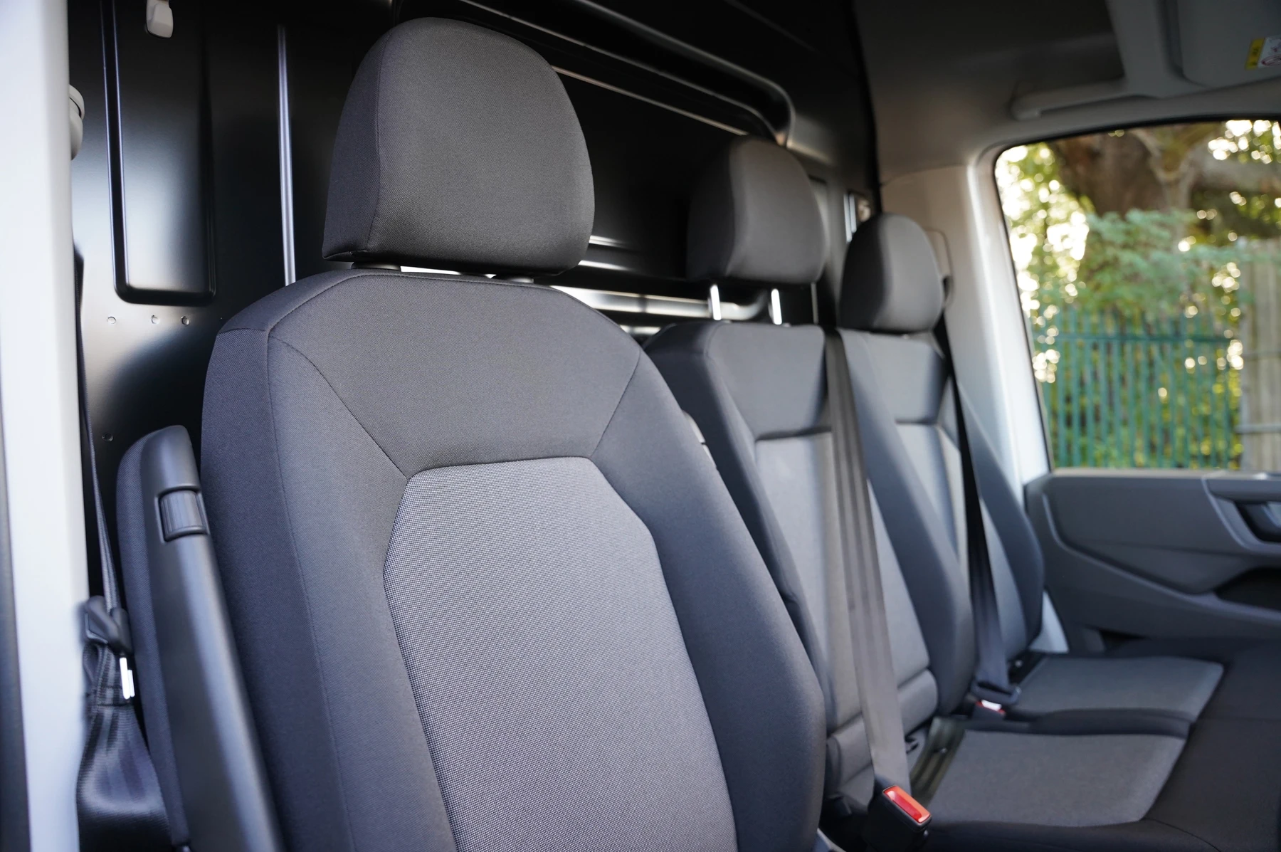 Volkswagen-Crafter-image-7