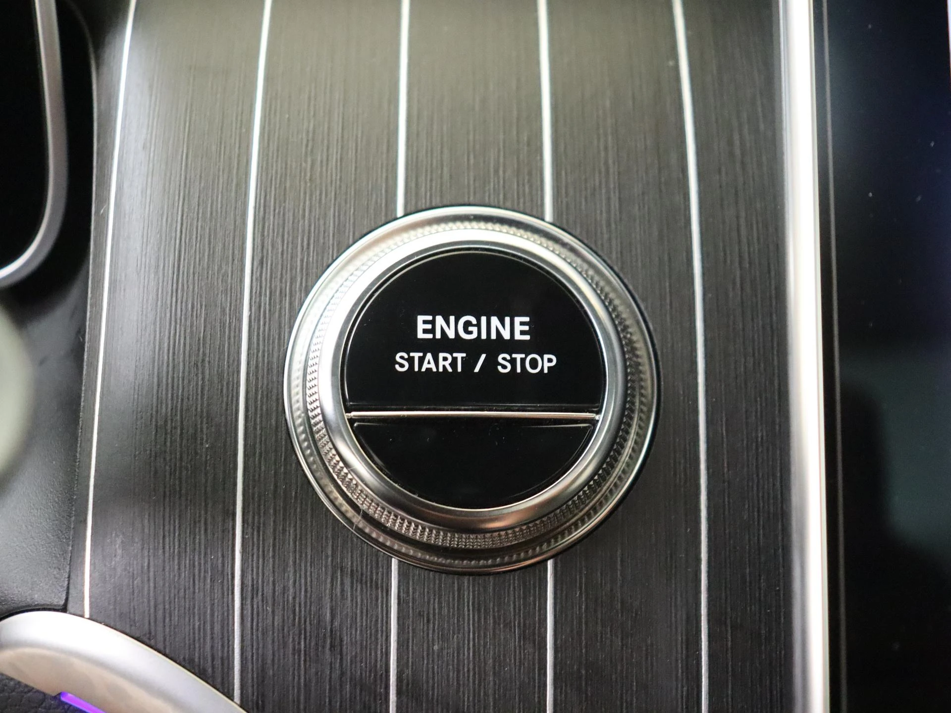 Mercedes-Benz-GLC-image-18