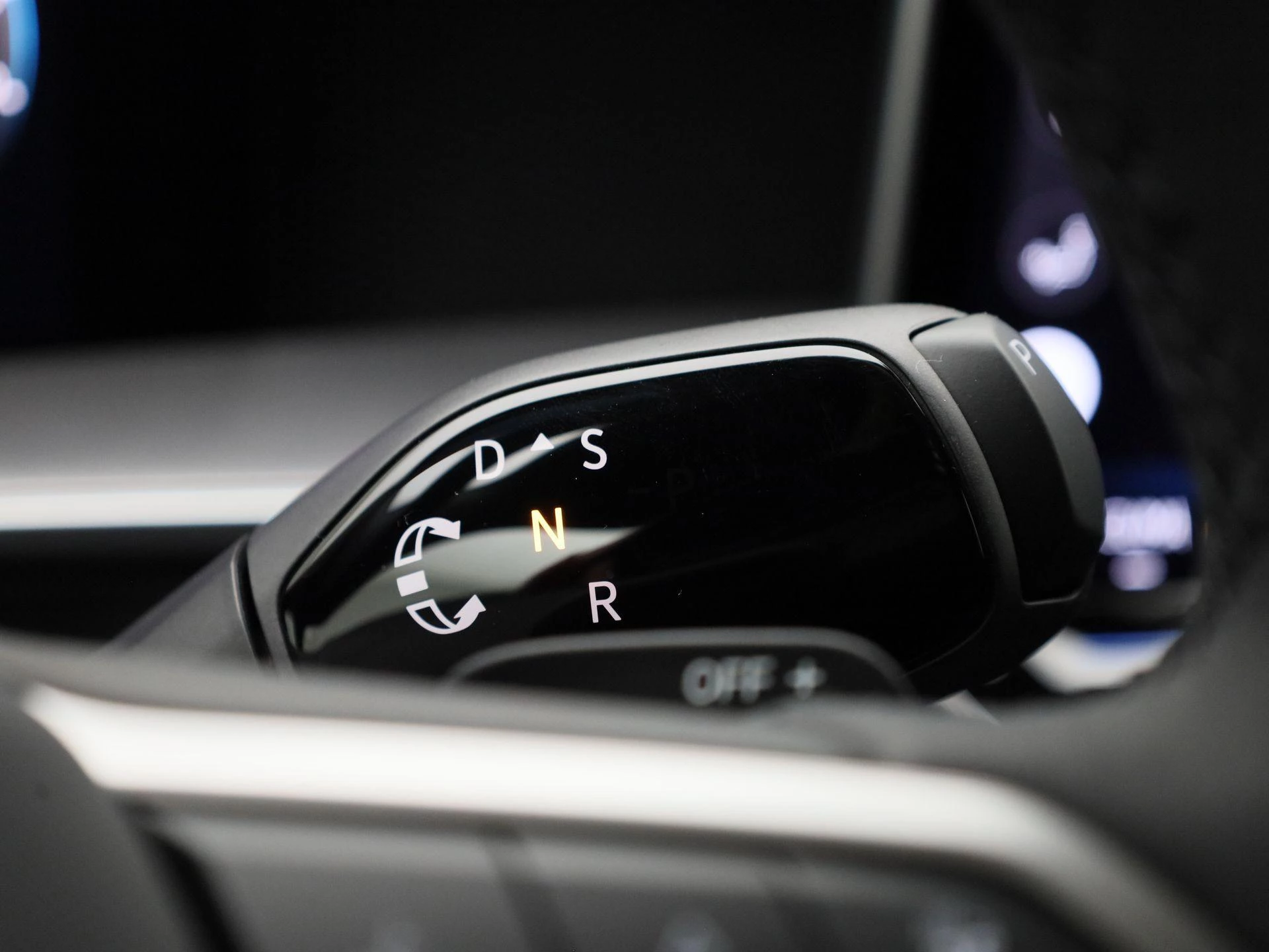 Volkswagen Tayron 1.5 eHybrid Life Edition 204PK