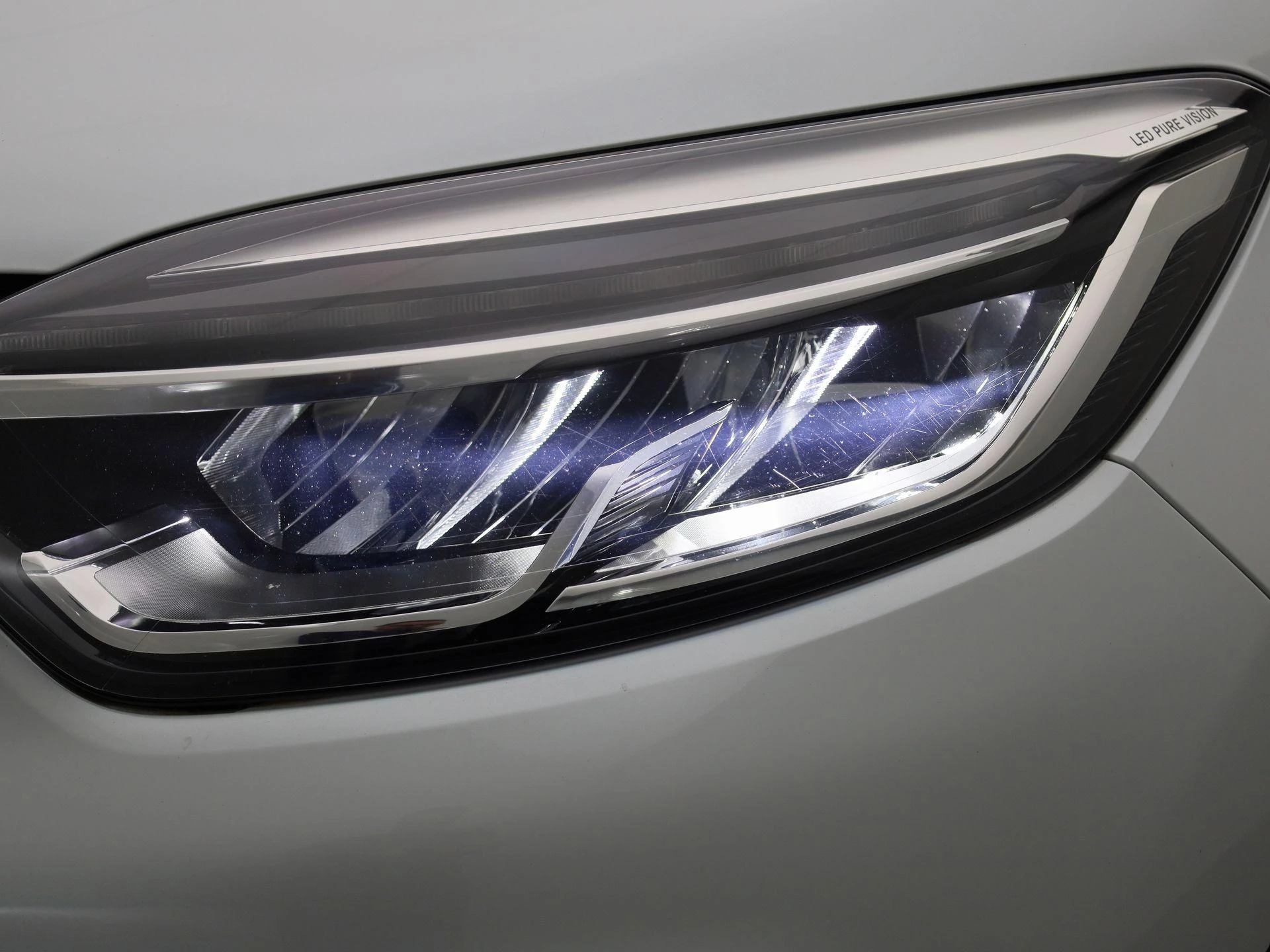 Renault-Captur-image-12