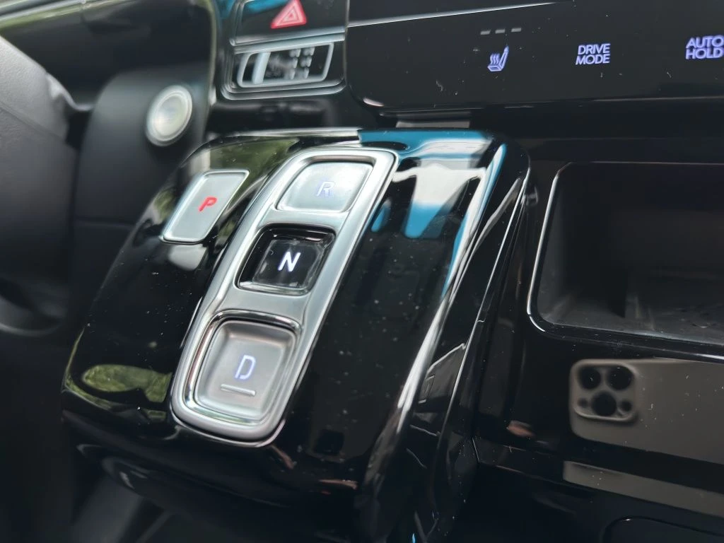 Hyundai-Staria-image-24