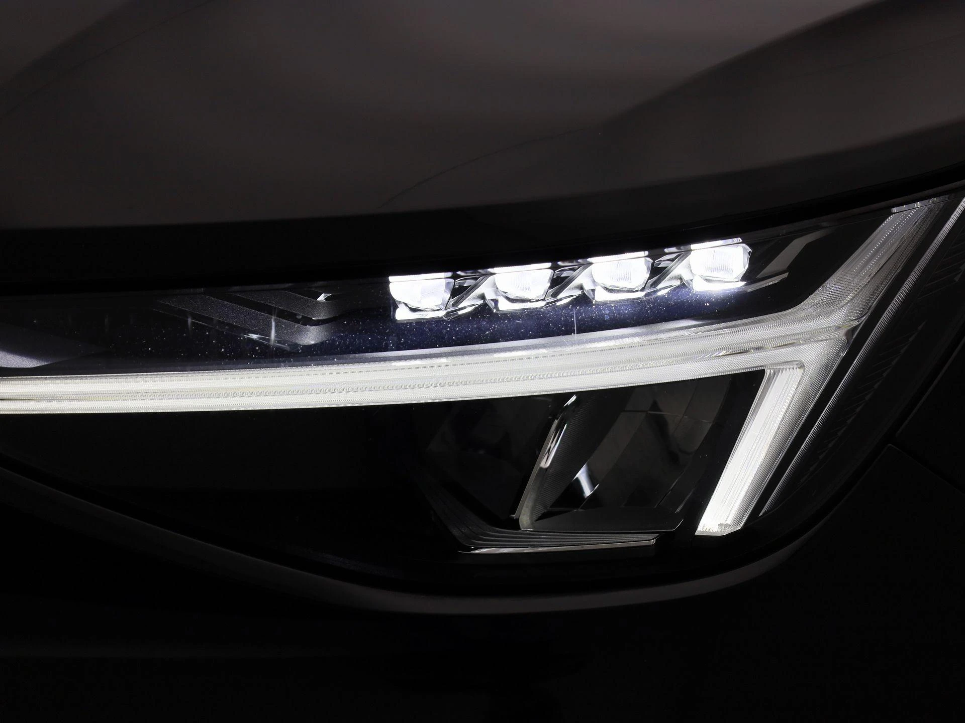 Volvo-XC40-image-15