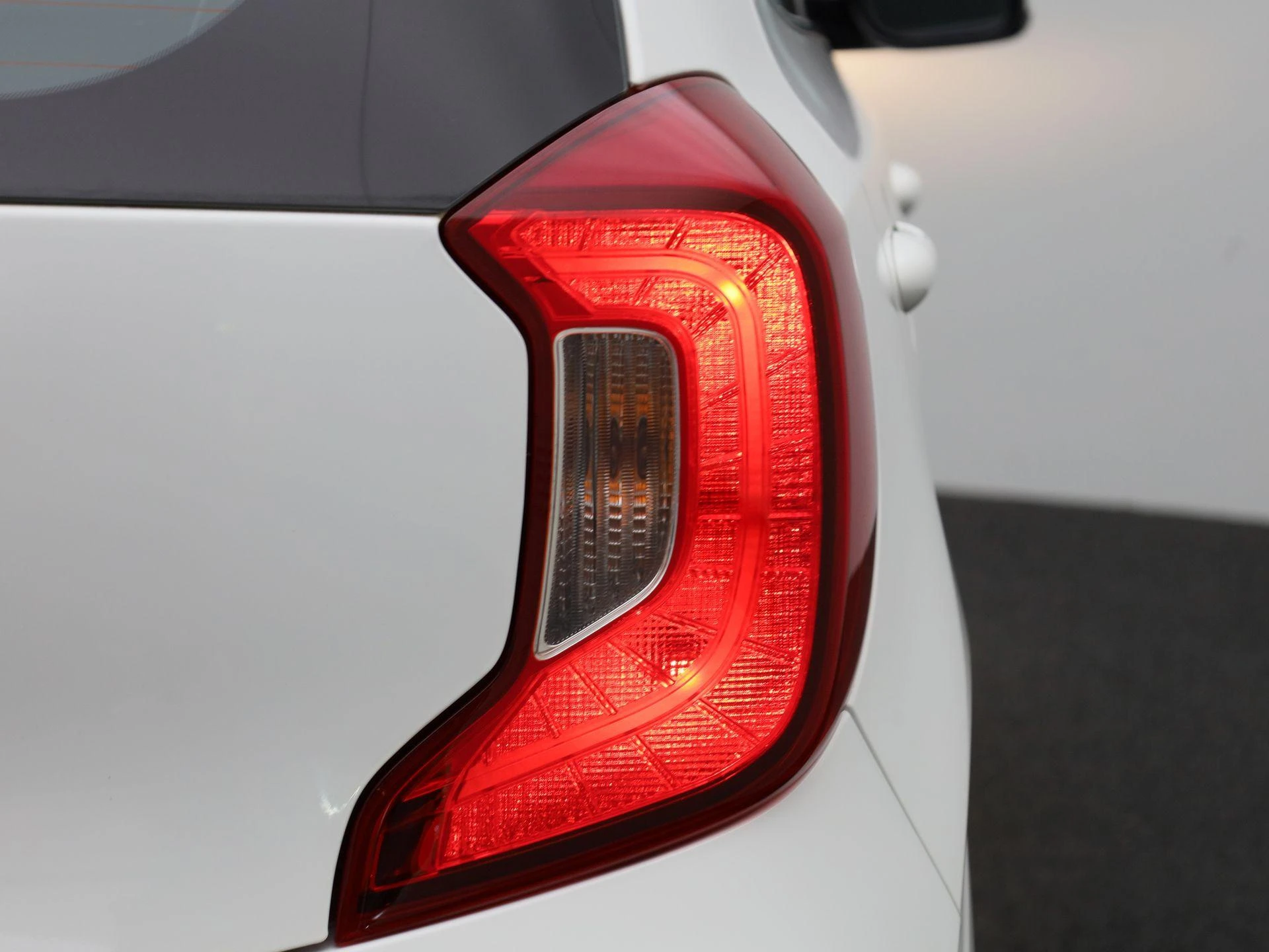 Kia-Picanto-image-30