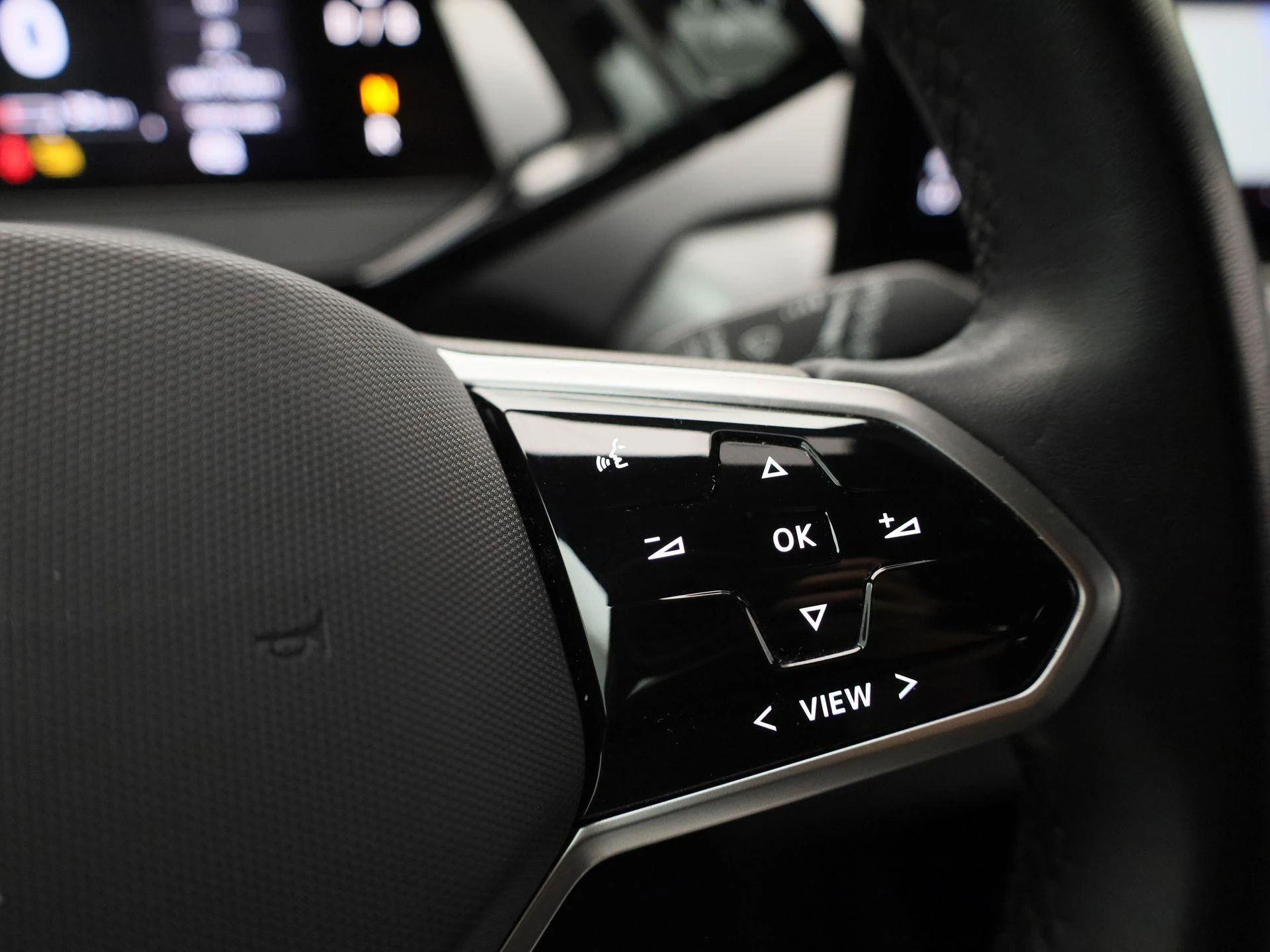 Volkswagen-ID.4-image-18