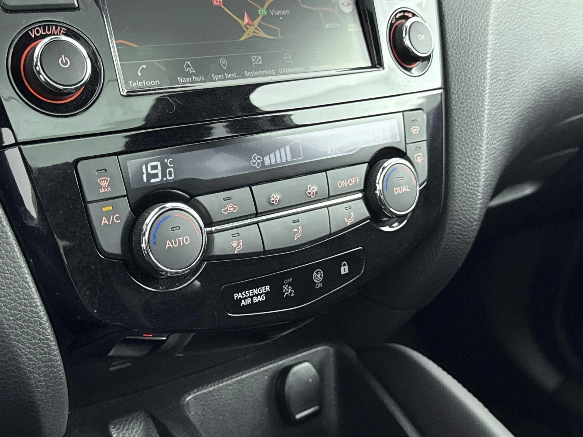 Nissan-QASHQAI-image-15