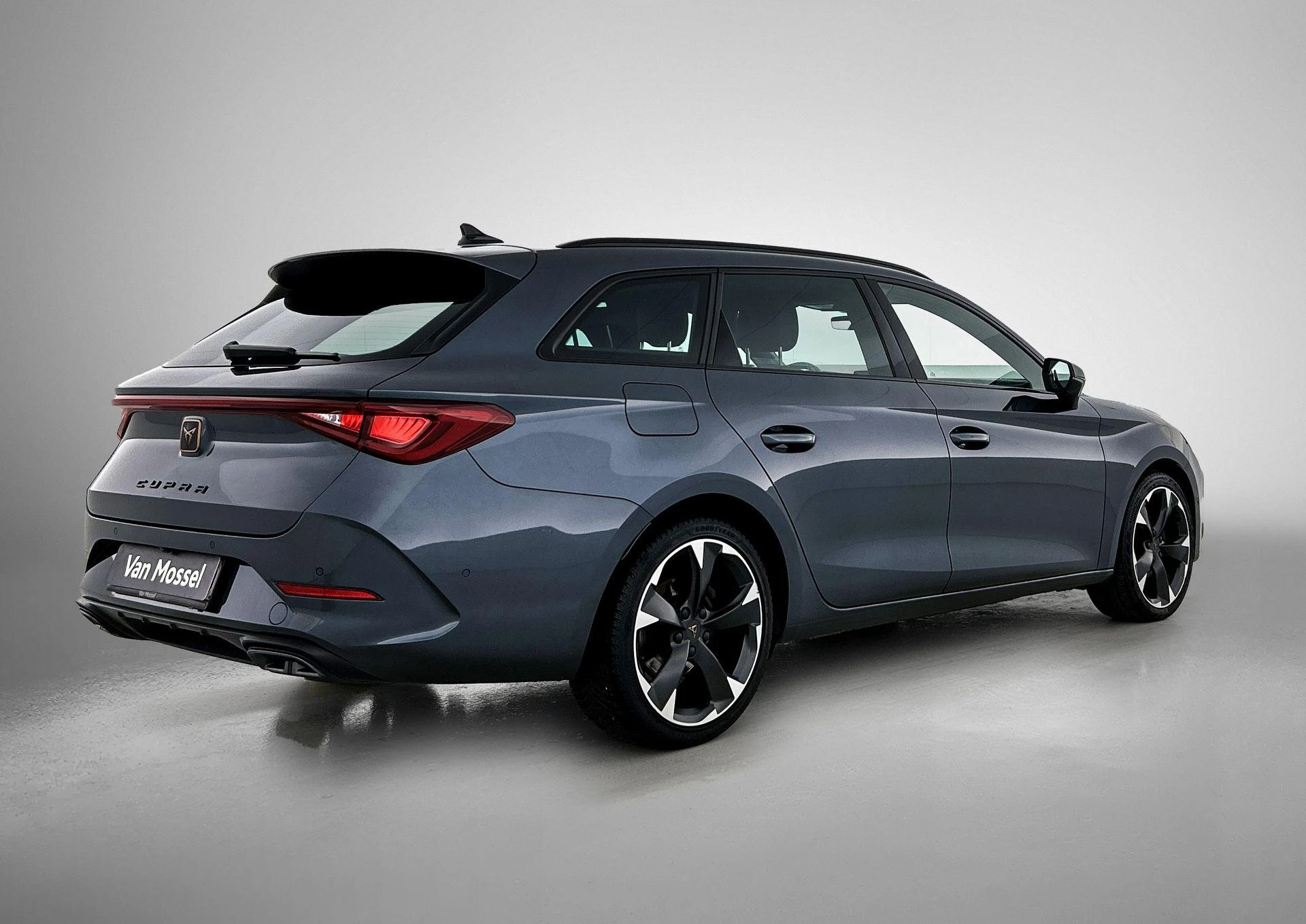 CUPRA Leon 1.5 eTSI Business Edition