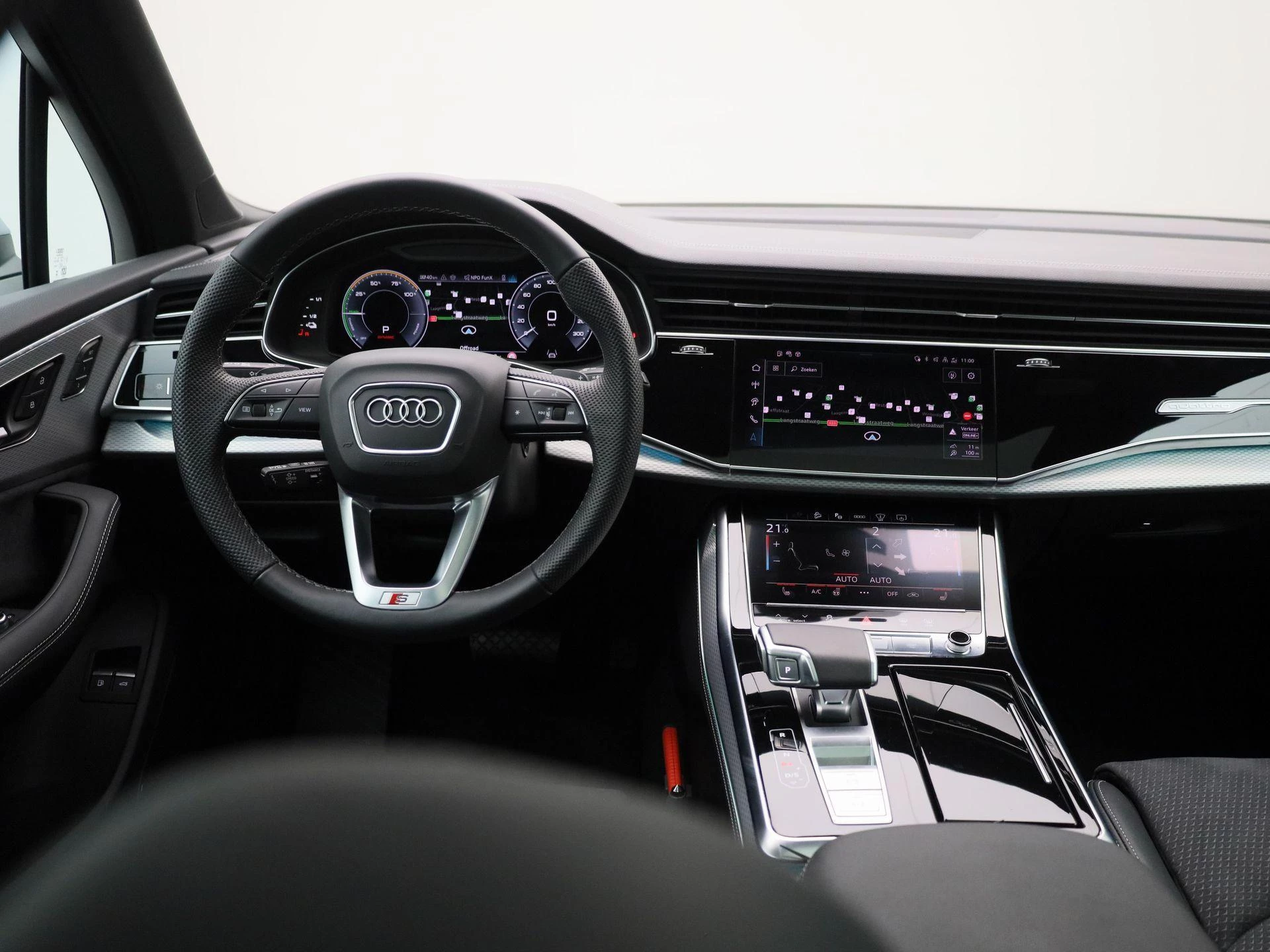 Audi-Q7-image-18
