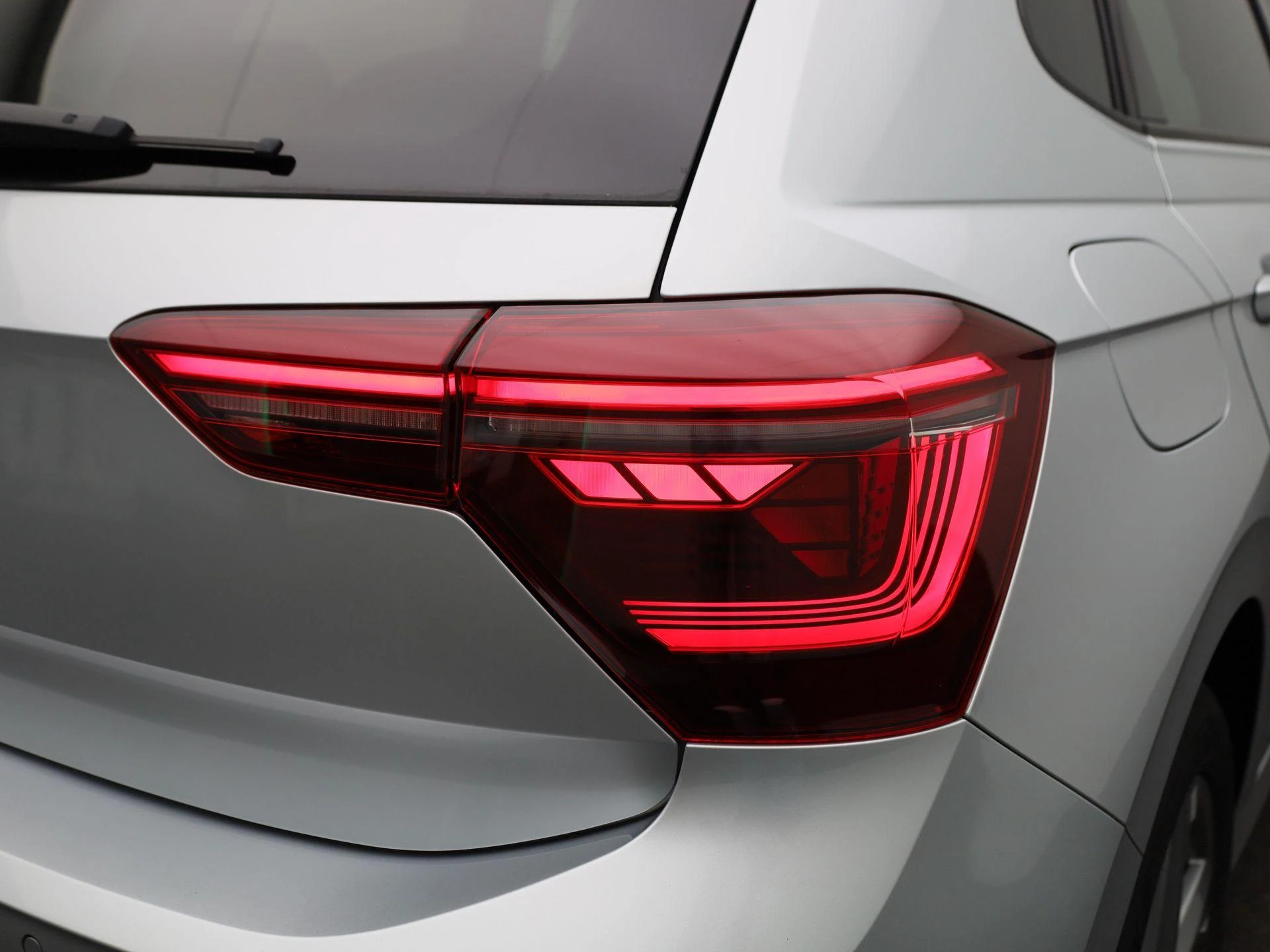 Volkswagen-Polo-image-30