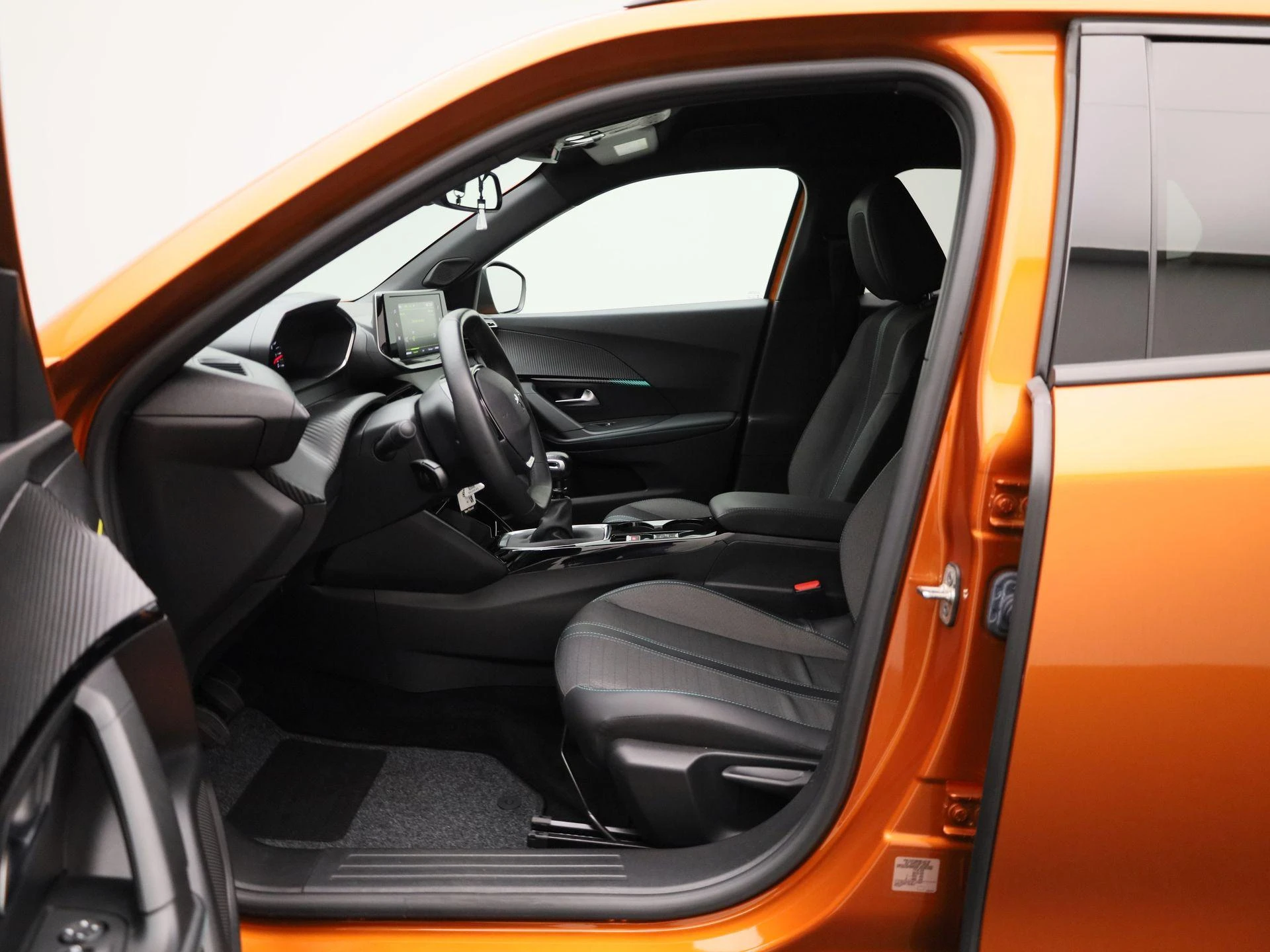 Peugeot 2008 - 9