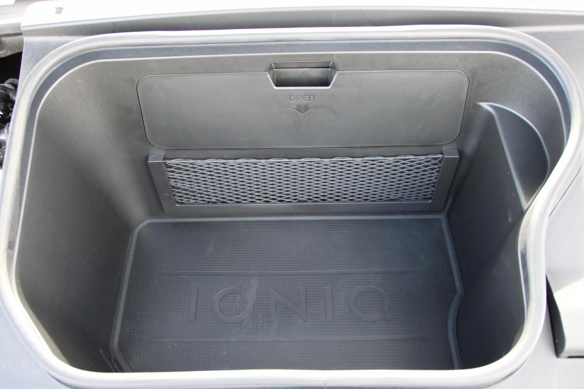 Hyundai IONIQ 6 Core Plus 77kWh