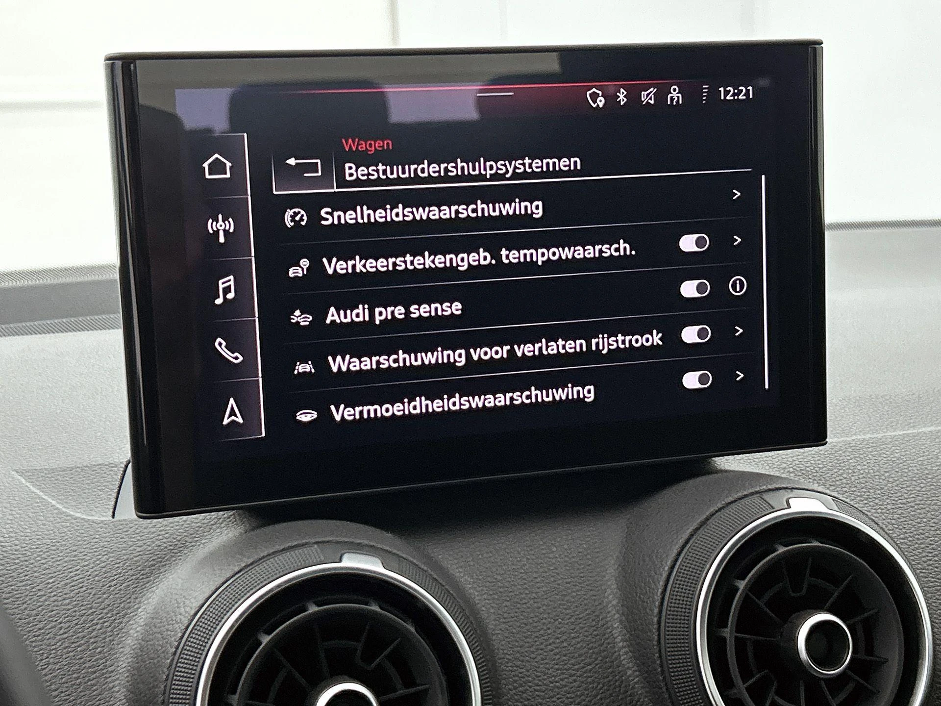Audi-Q2-image-9