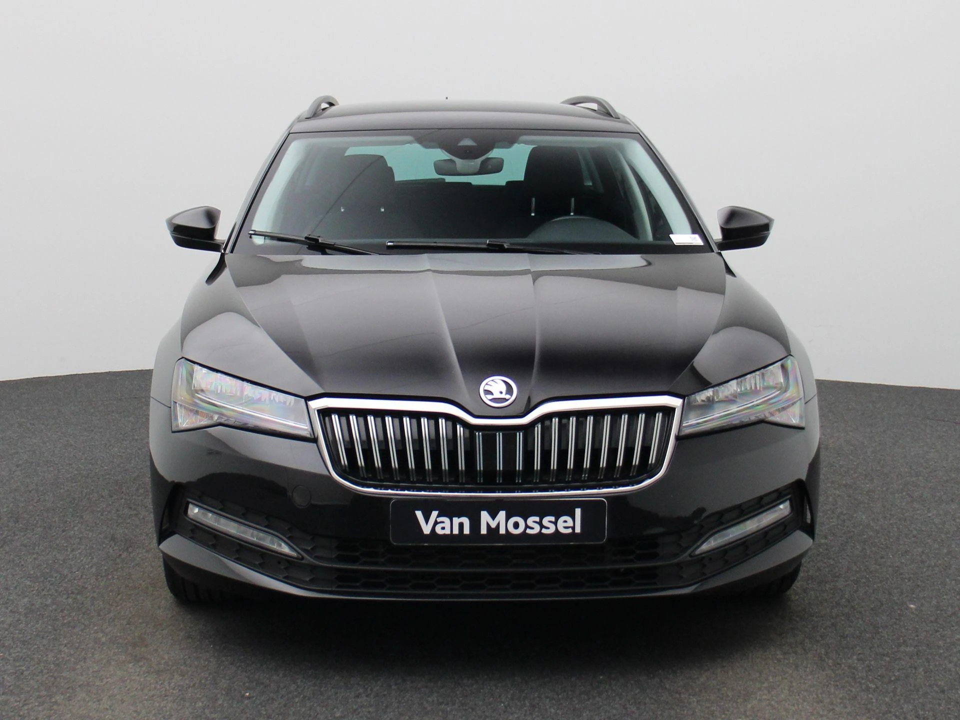 Škoda-Superb-image-2