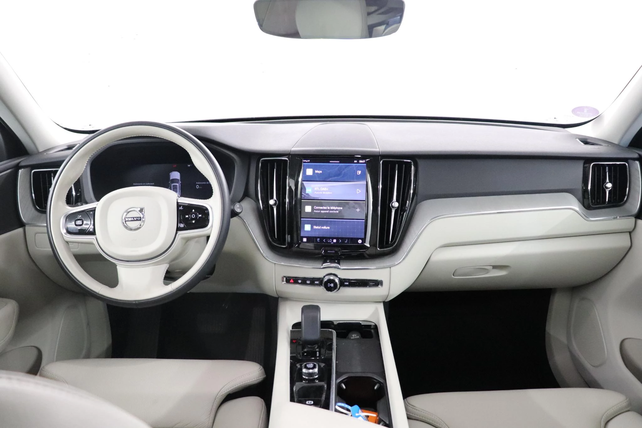 Volvo-XC60-image-14