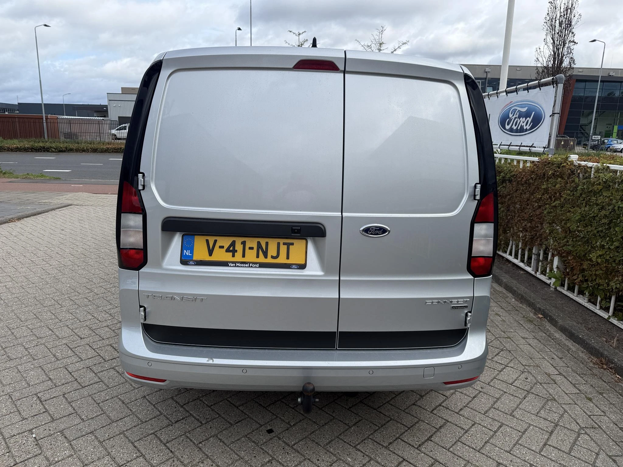 Ford-Transit Connect-image-3