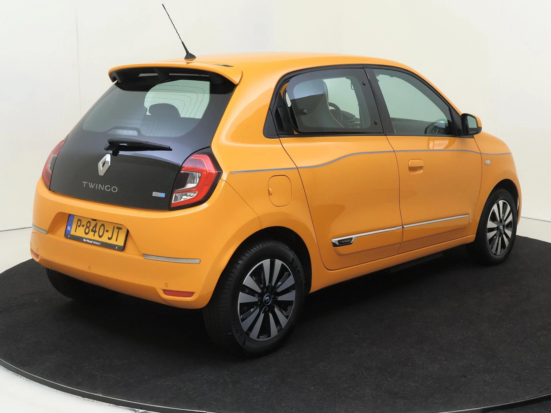 Renault-Twingo-image-3