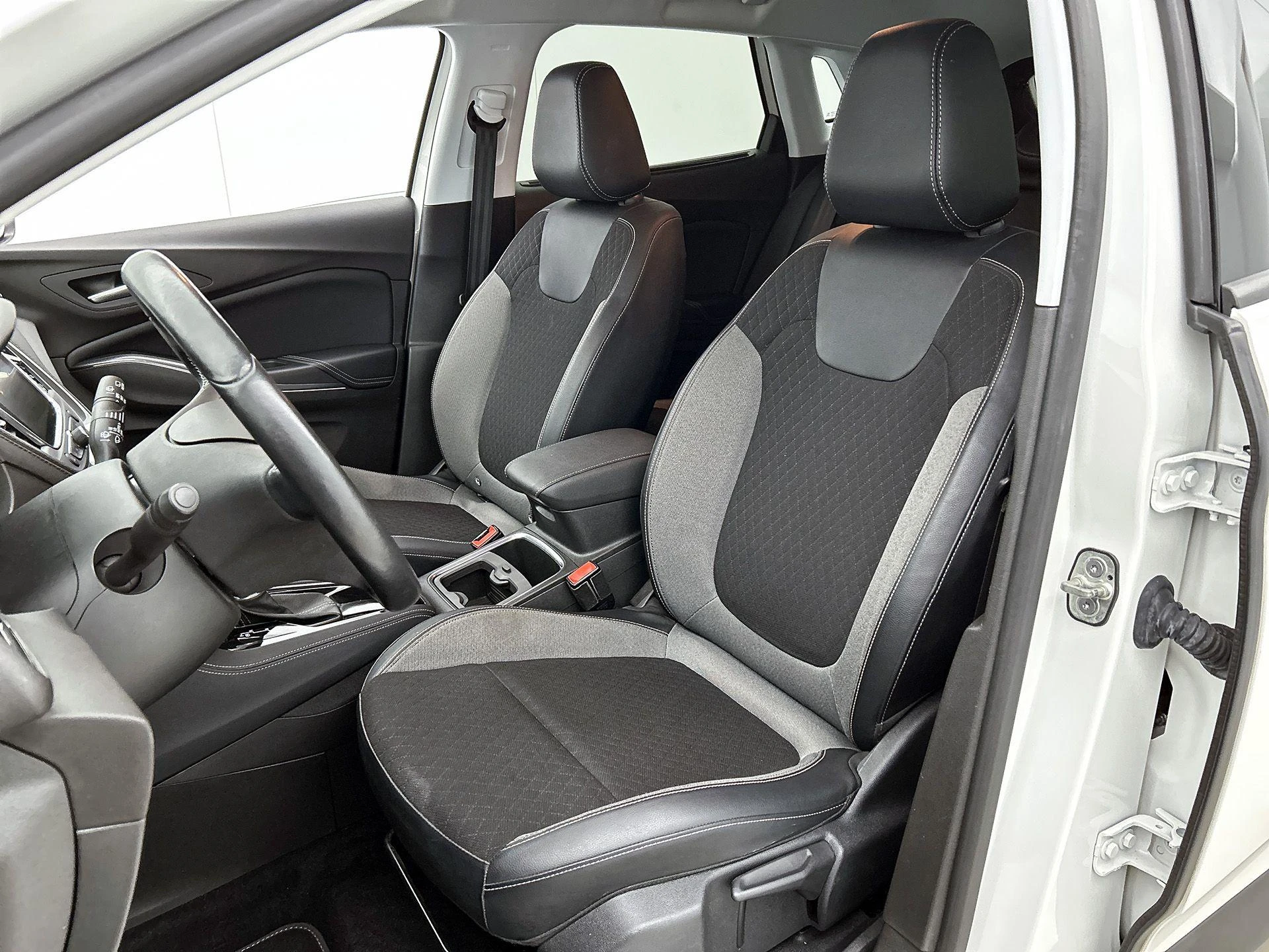 Opel-Grandland X-image-37